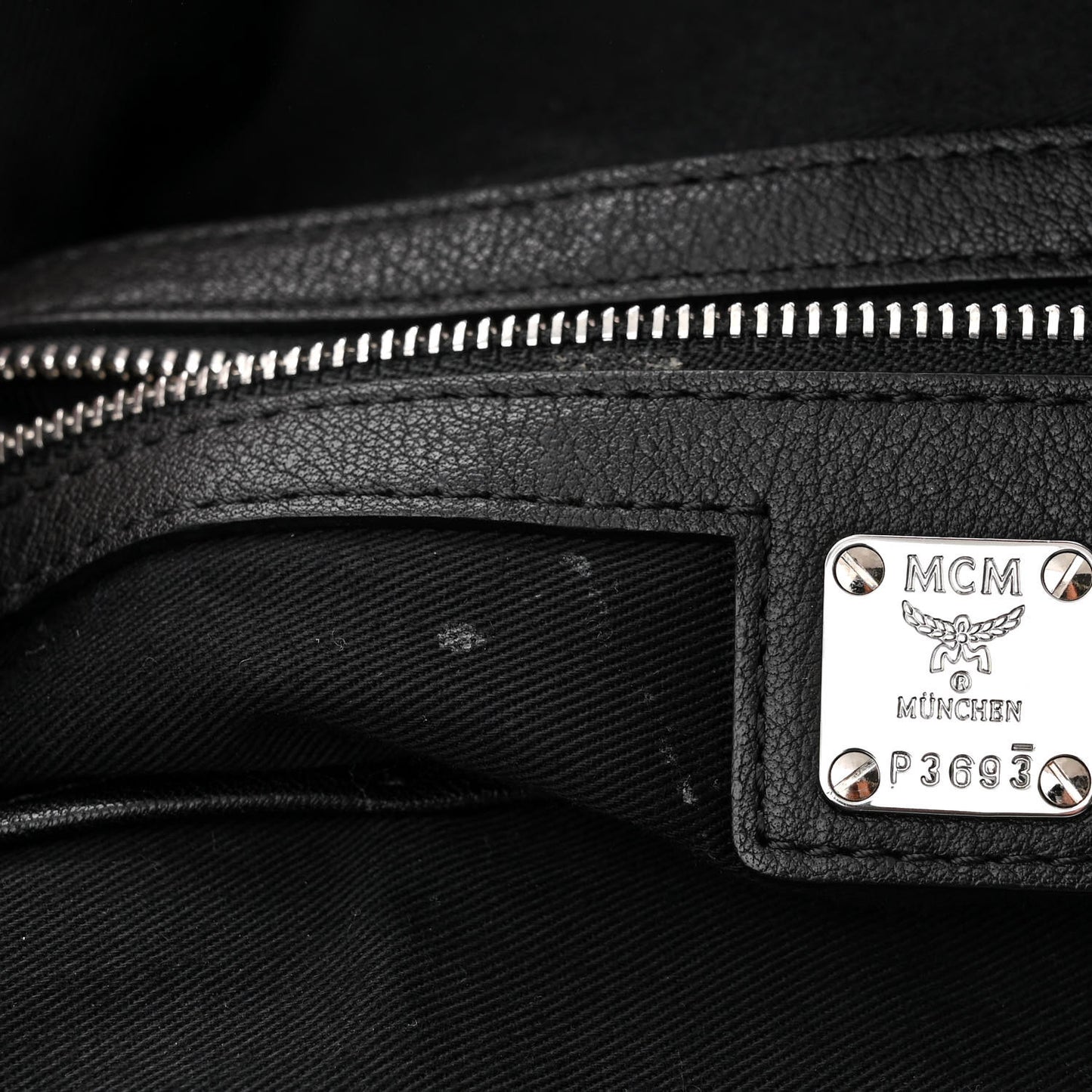 Calfskin Ottomar Monogram Large Klara Hobo Black Red