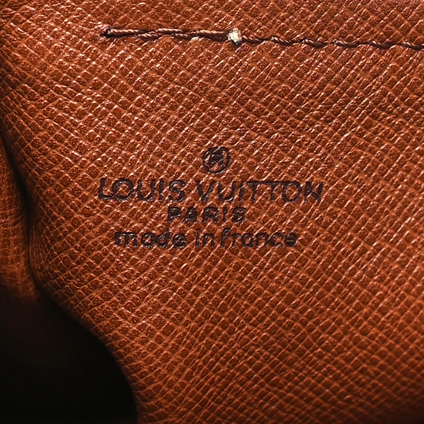 Monogram Papillon 30