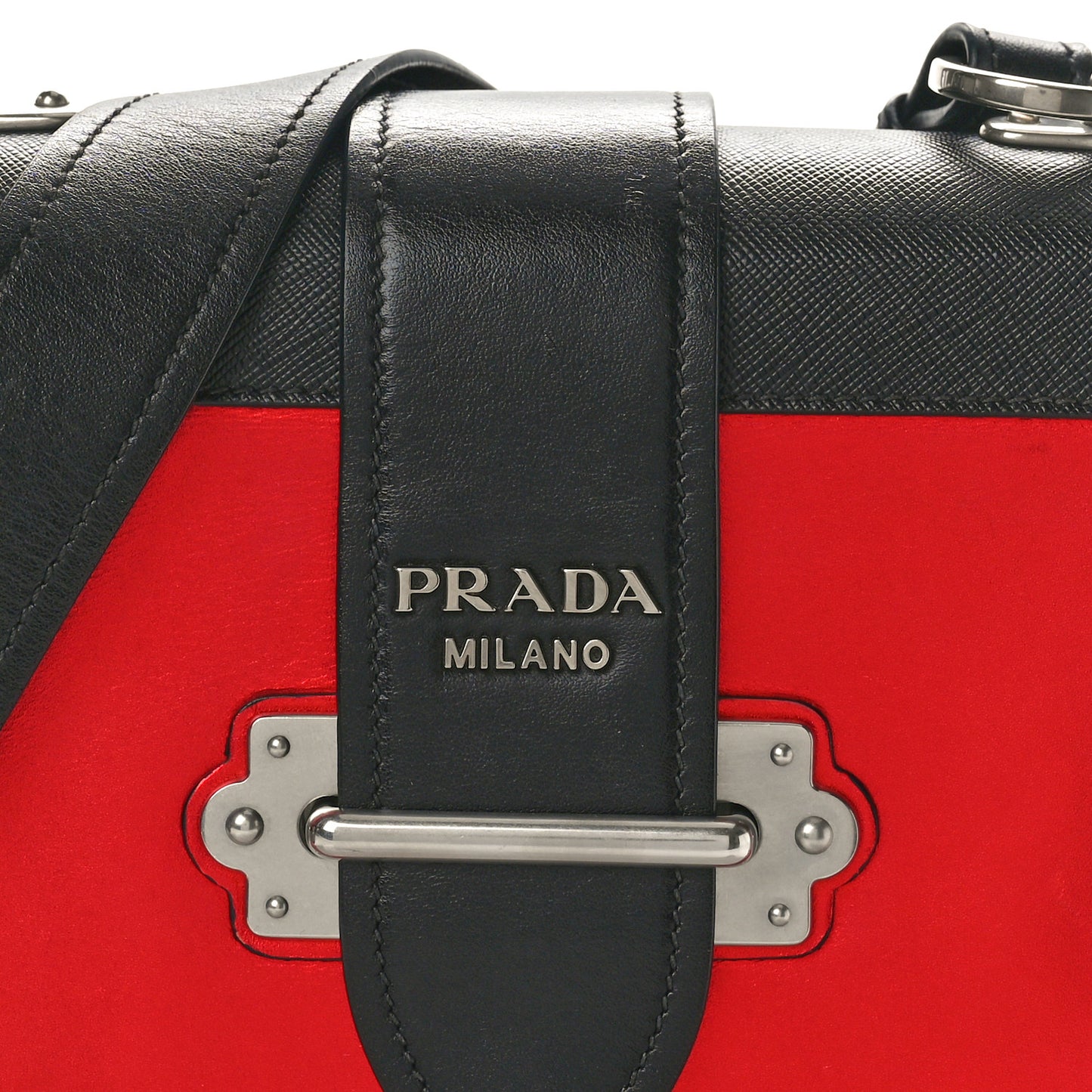 Metallic Vitello Saffiano Cahier Bag Red Black