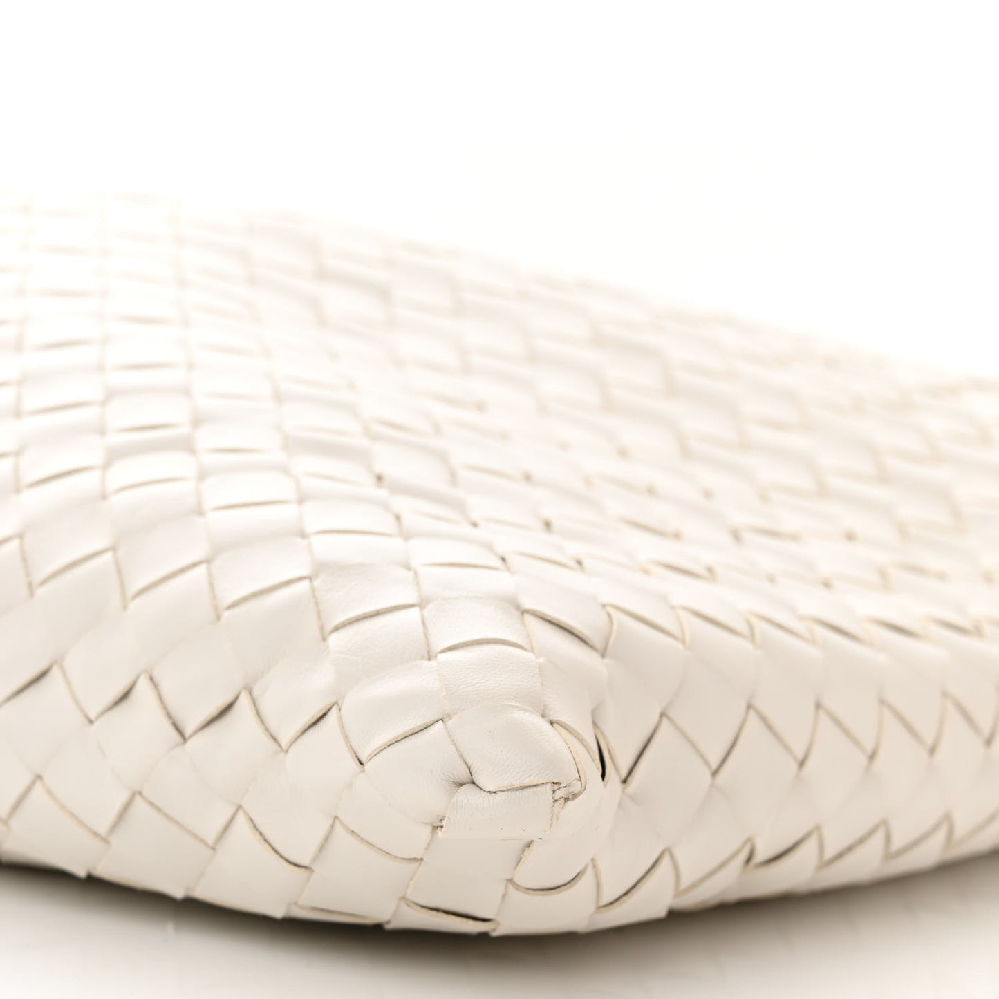 Calfskin Intrecciato Large Hop White