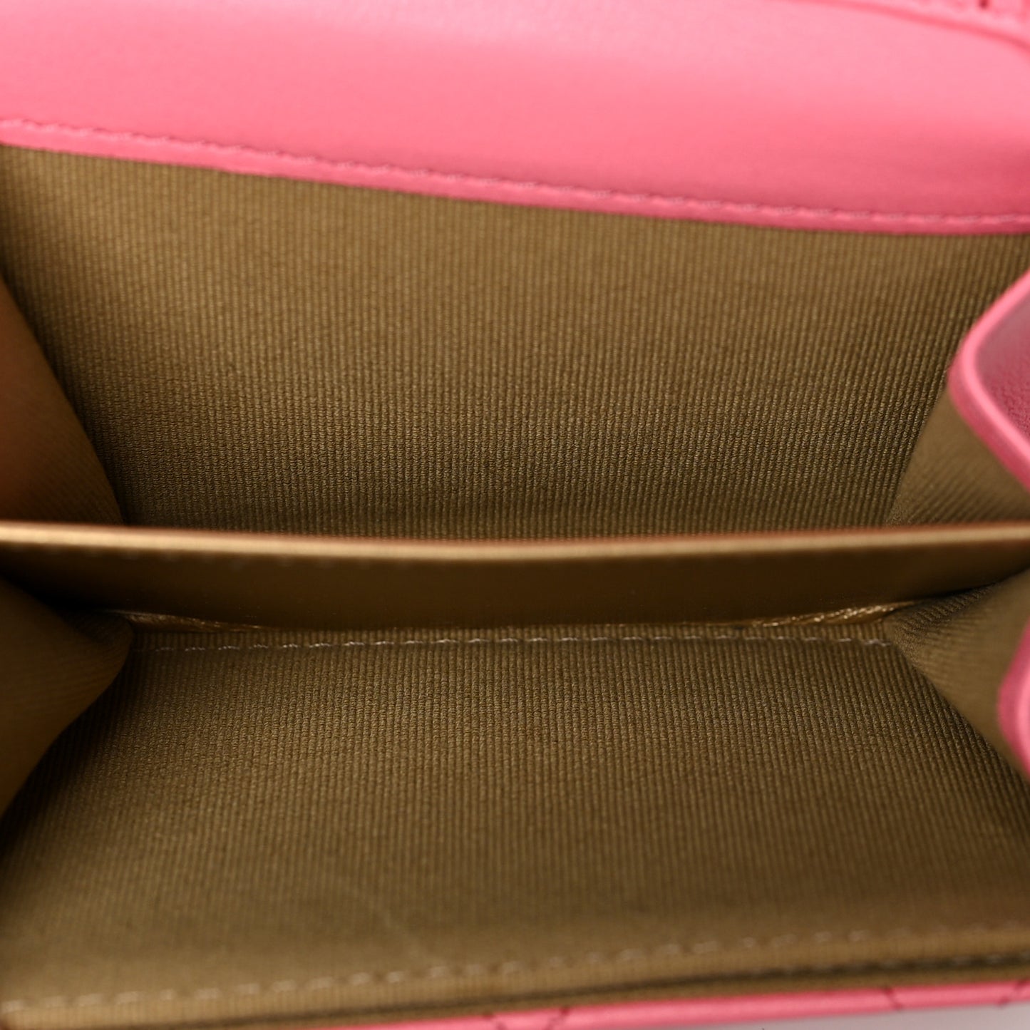 Lambskin Quilted Pearl Crush Clutch With Chain Pink