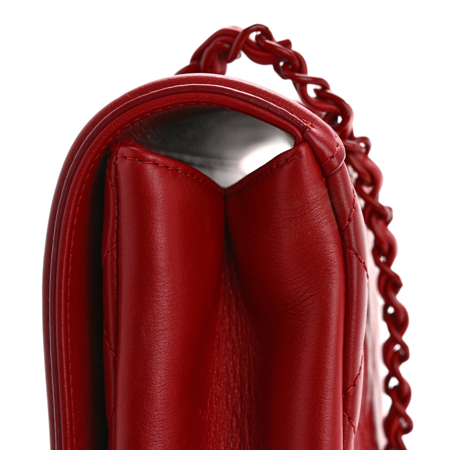 Calfskin Quilted Medium CC Filigree Flap Red