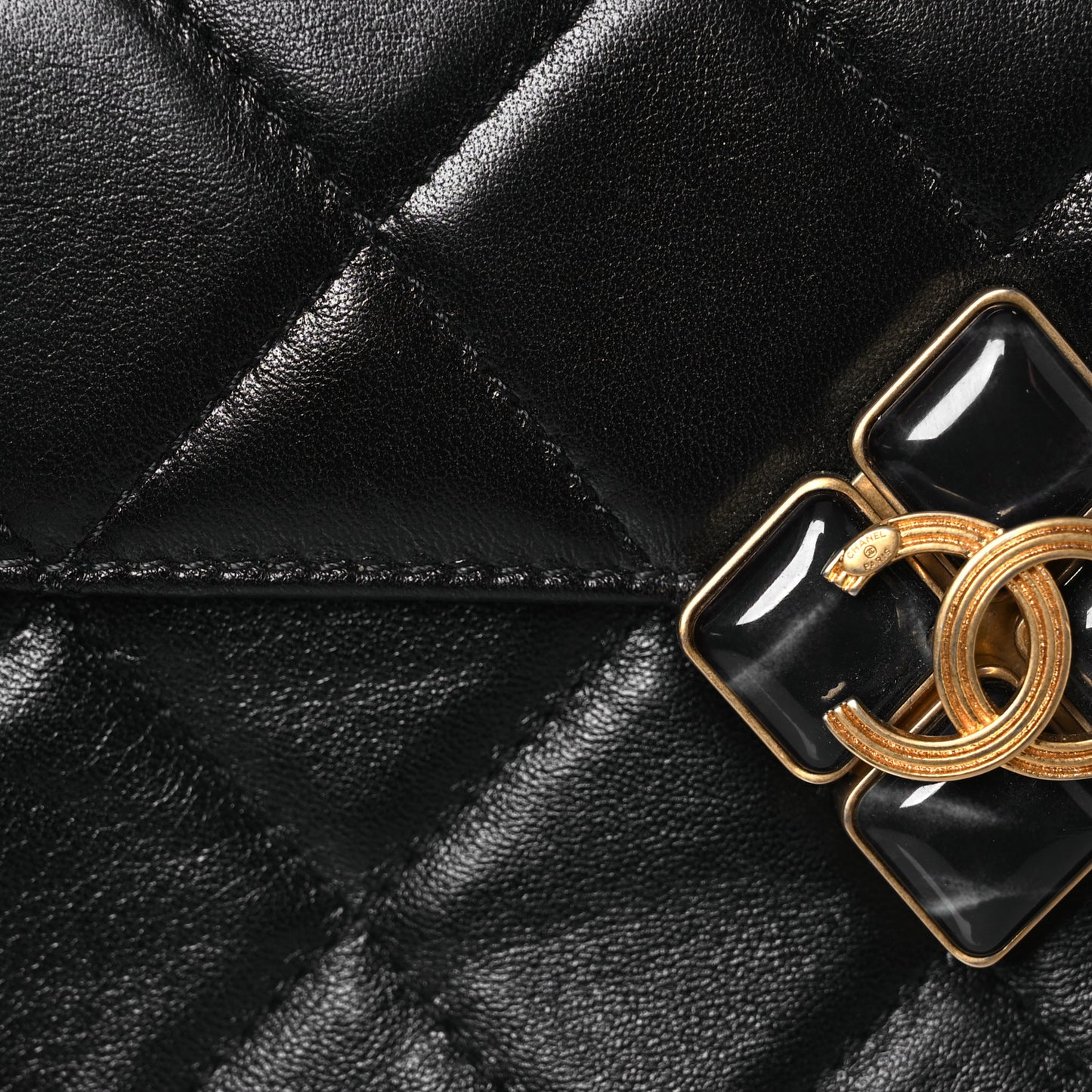 Lambskin Quilted Diamond Lock Flap Black