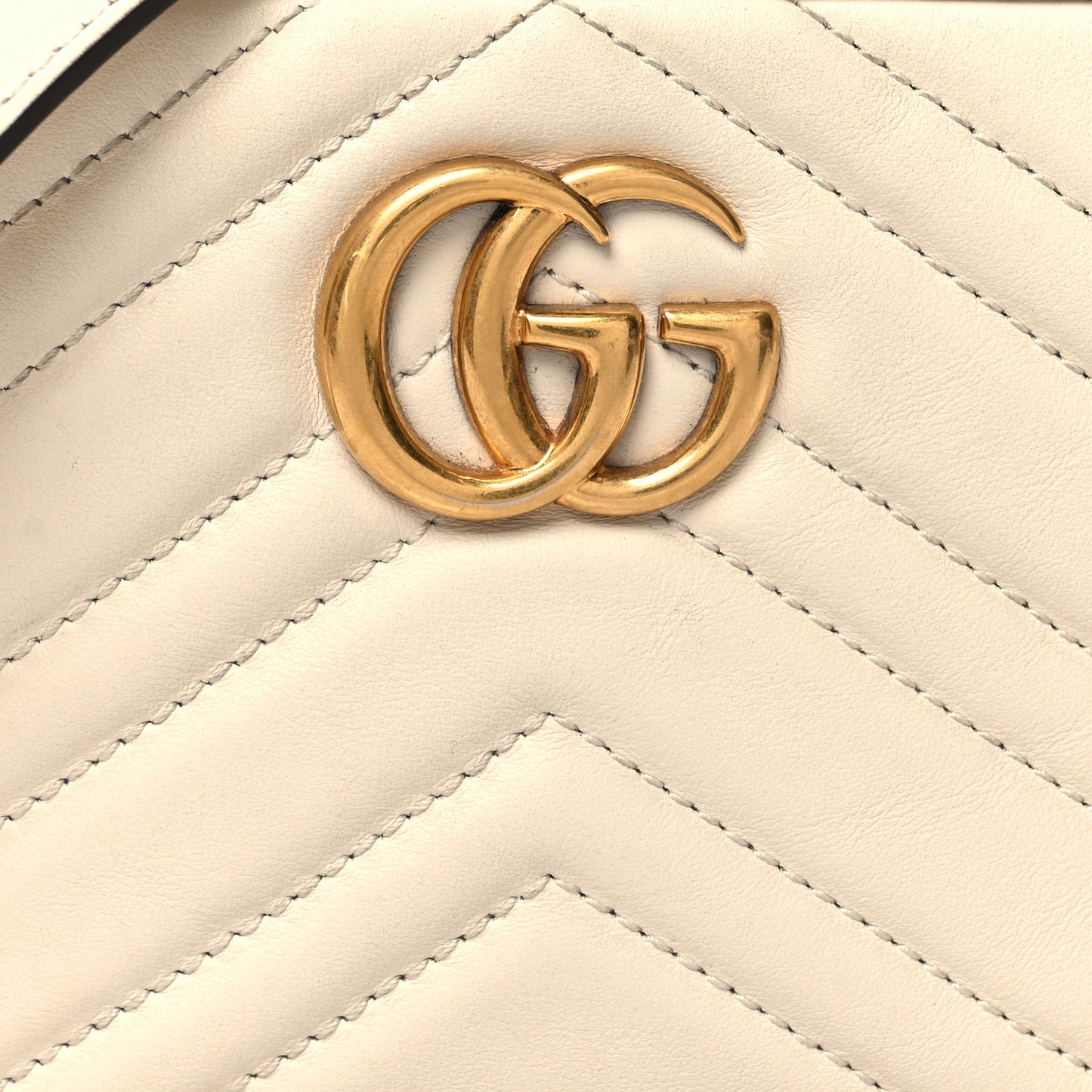 Calfskin Matelasse Mini GG Marmont Chain Shoulder Bag White