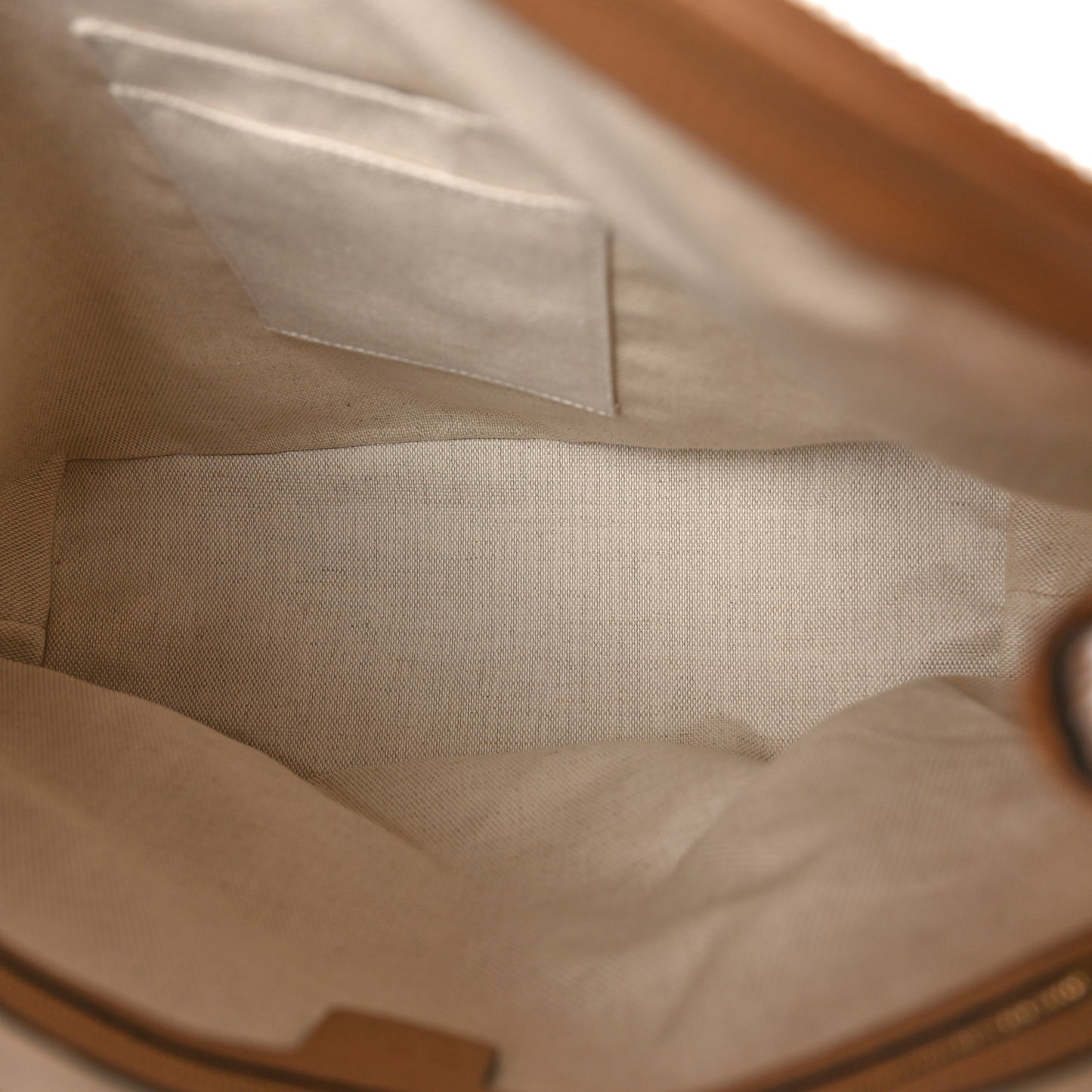 Pebbled Calfskin Large Soho Hobo Camelia