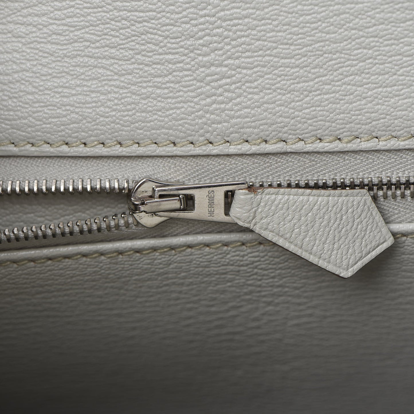Matte Niloticus Crocodile Birkin 35 Beton