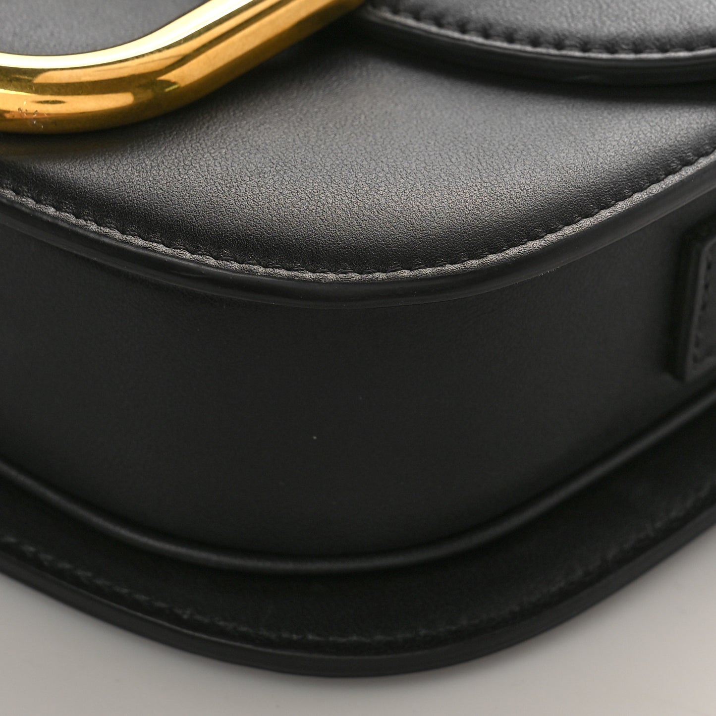 Smooth Calfskin Supervee Shoulder Bag Black