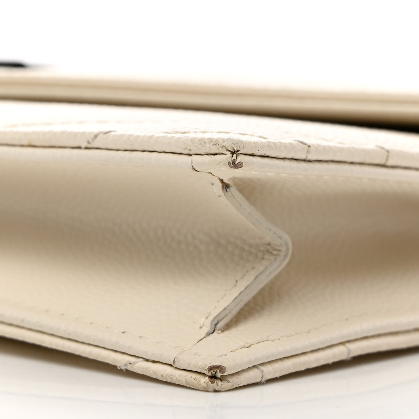 Grain De Poudre Matelasse Chevron Monogram Envelope Chain Wallet Dove White