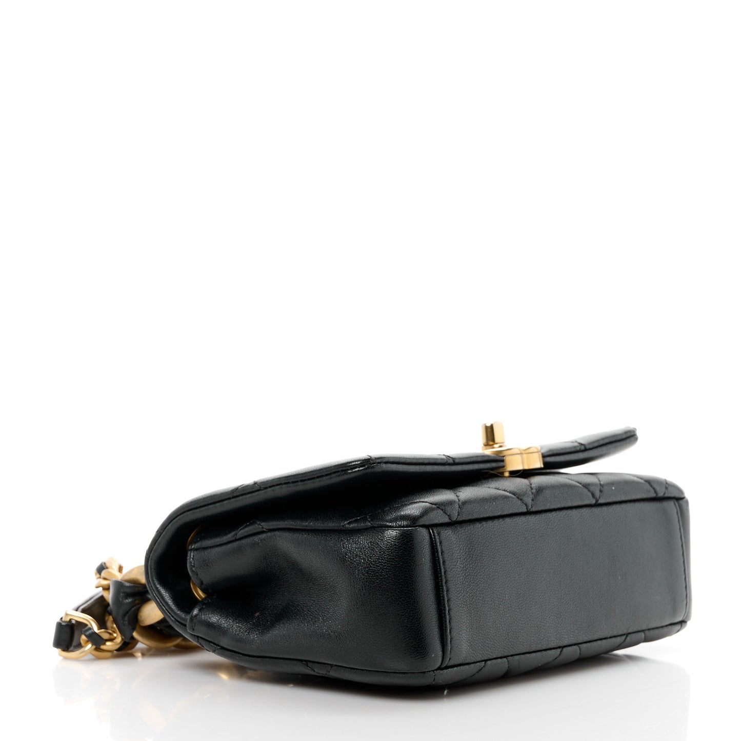 Shiny Lambskin Small Chain Is More Flap Black