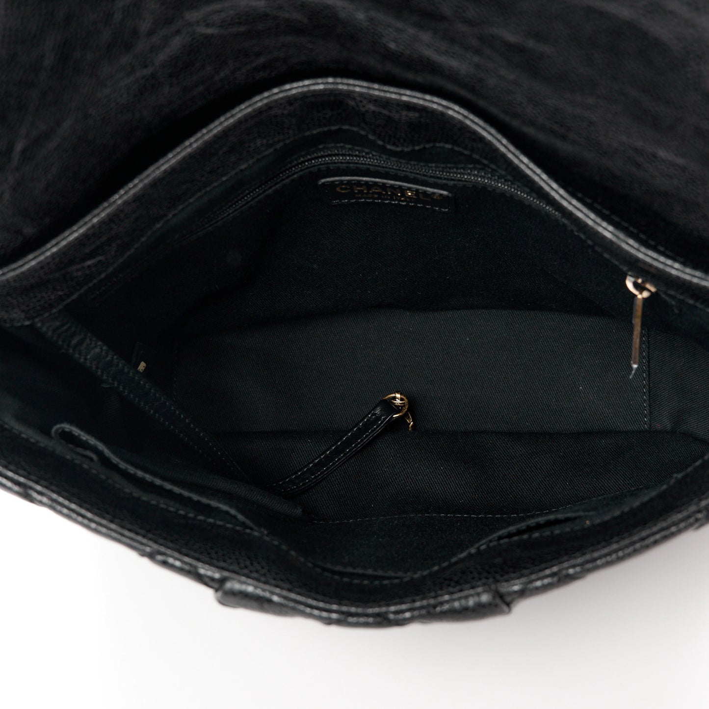 Crumpled Grained Calfskin Medium Coco Pleats Messenger Flap Black