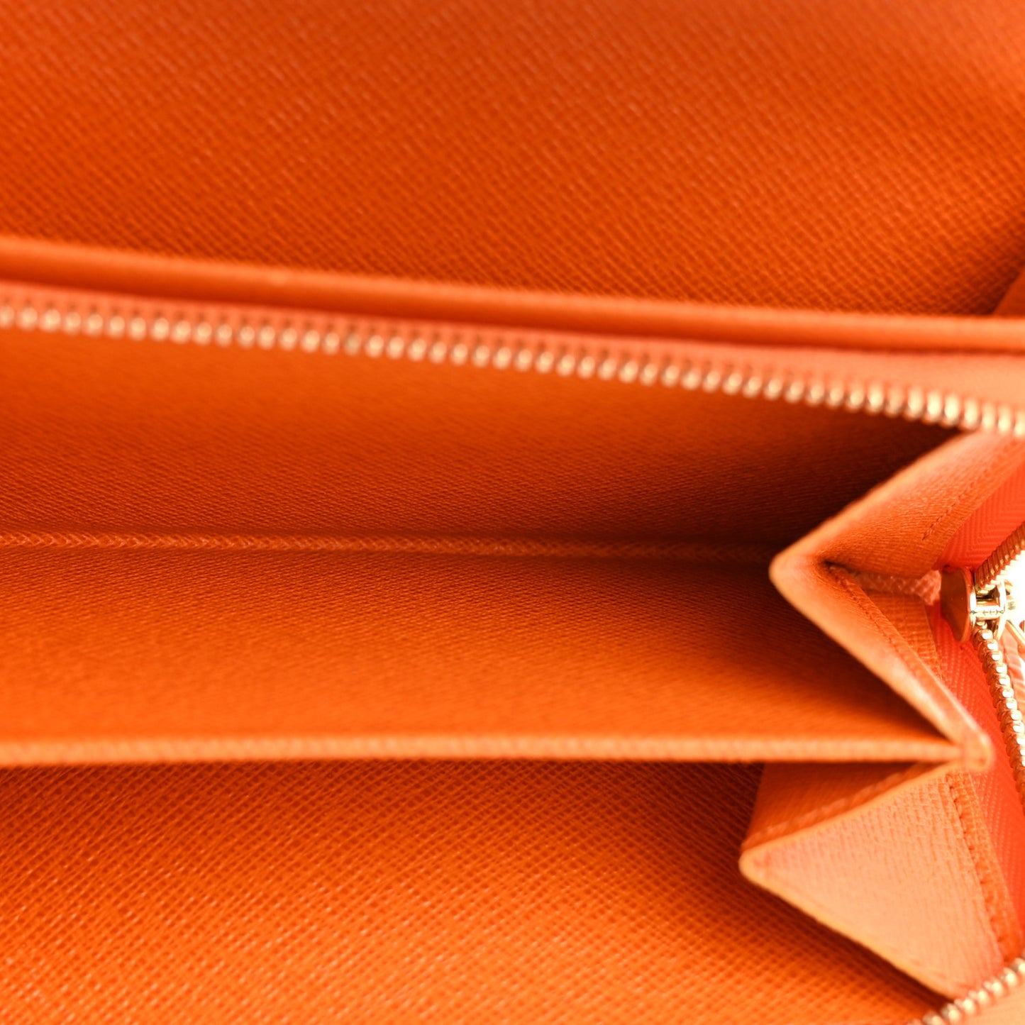 Epi Porte-Monnaie Billets Tresor Wallet Mandarine