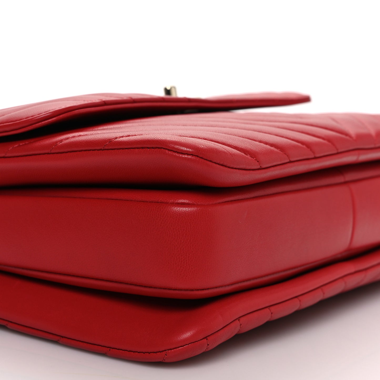 Lambskin Chevron Quilted Medium Trendy CC Dual Handle Flap Bag Red