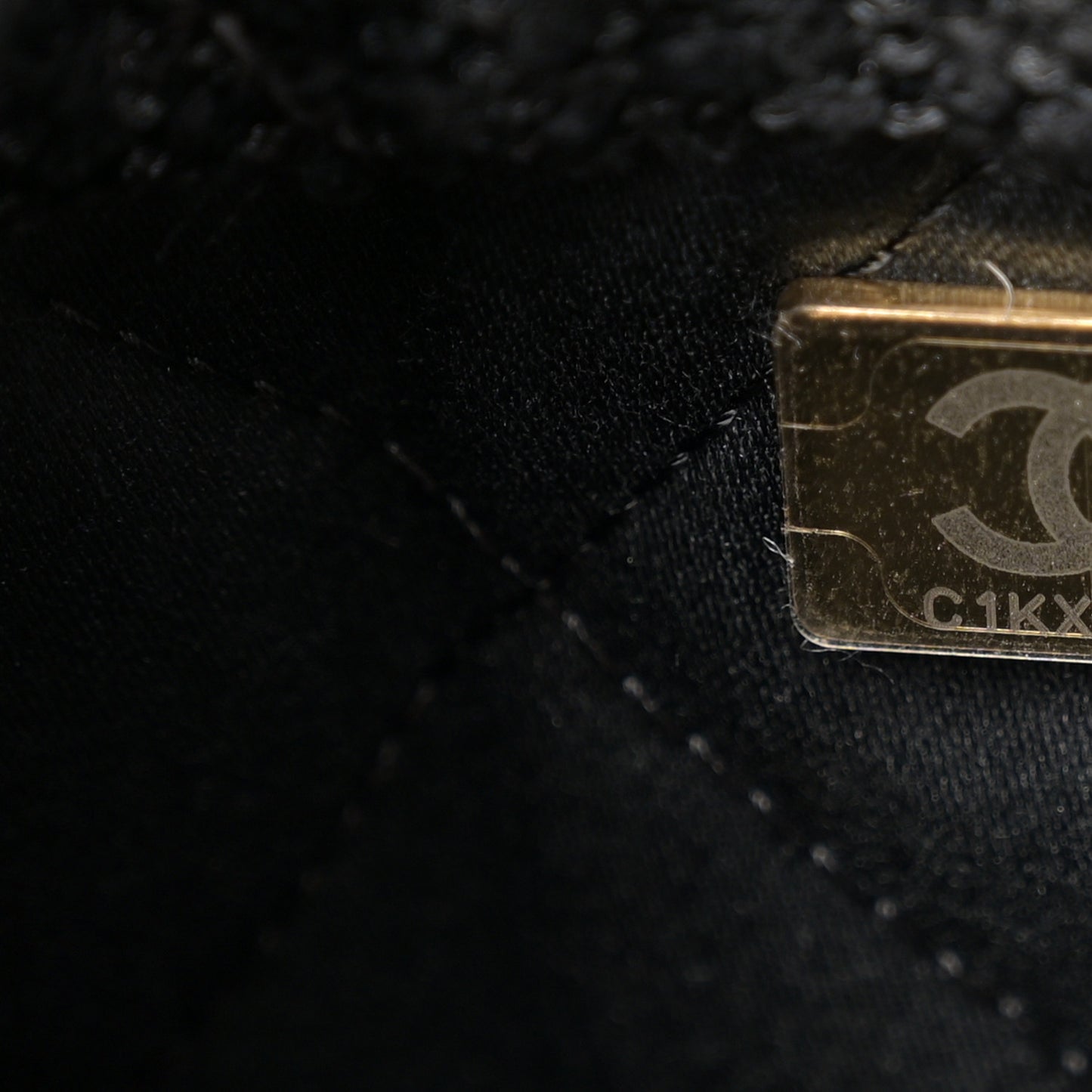 Wool Tweed Quilted Chanel 22 Grey Black