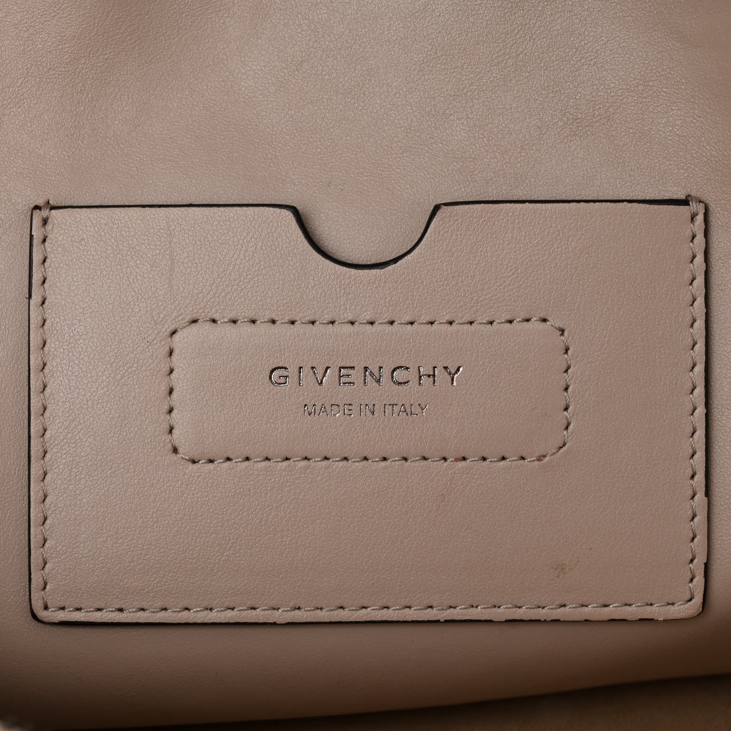 Soft Calfskin Medium Soft Antigona Dune