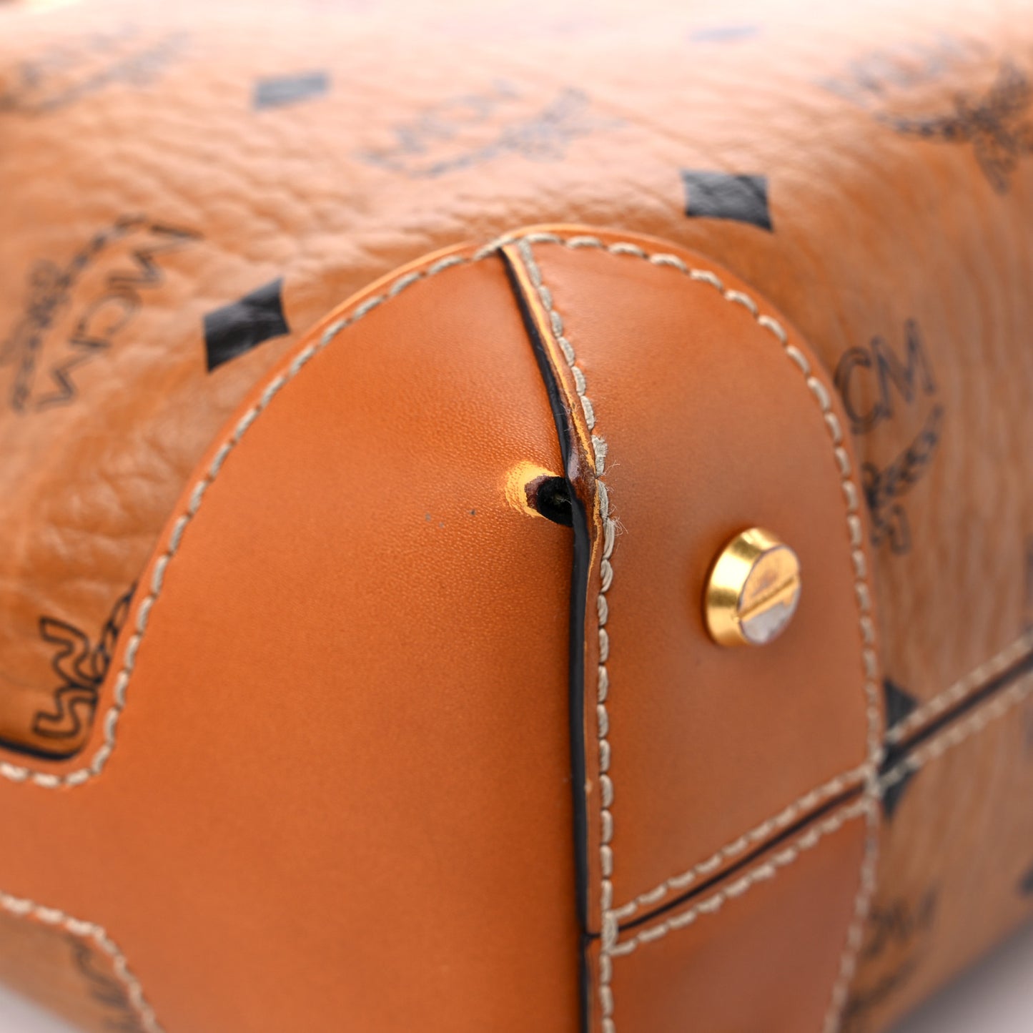 Visetos Berlin Mini Drawstring Bucket Bag Cognac