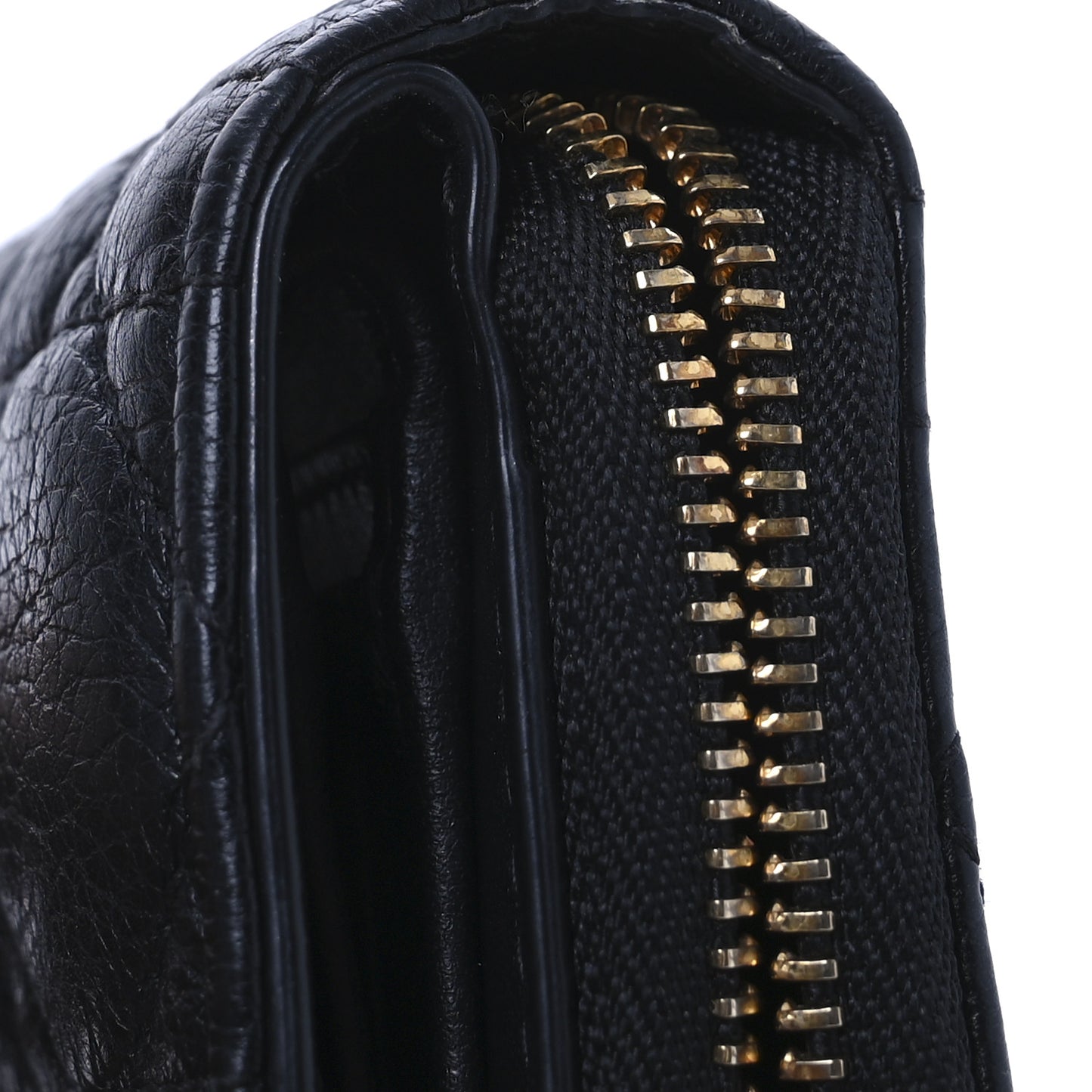 Grained Calfskin Supple Cannage Caro Scarlet Zipped Wallet Black