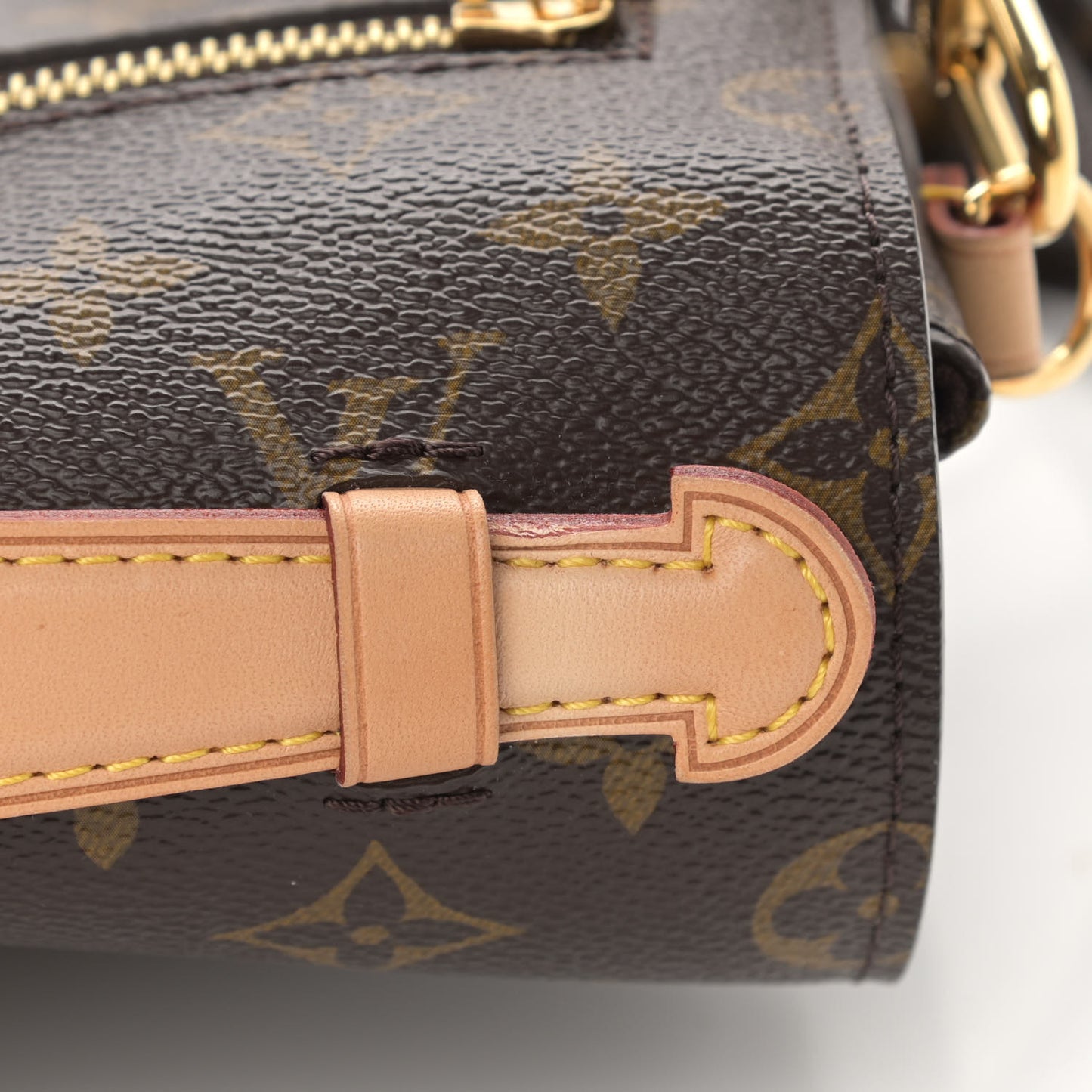 Monogram Pochette Metis