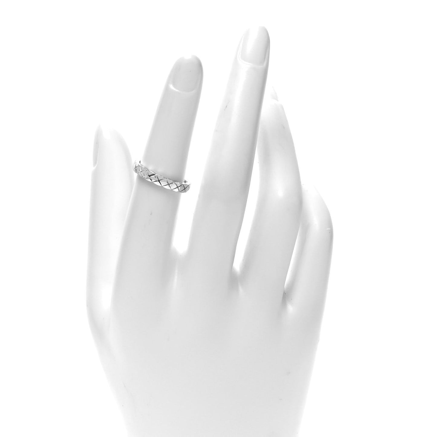 18K White Gold Mini Coco Crush Ring 51 5.75