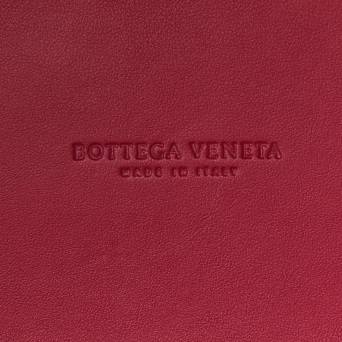 Butter Calfskin Padded Swoop Amaranto