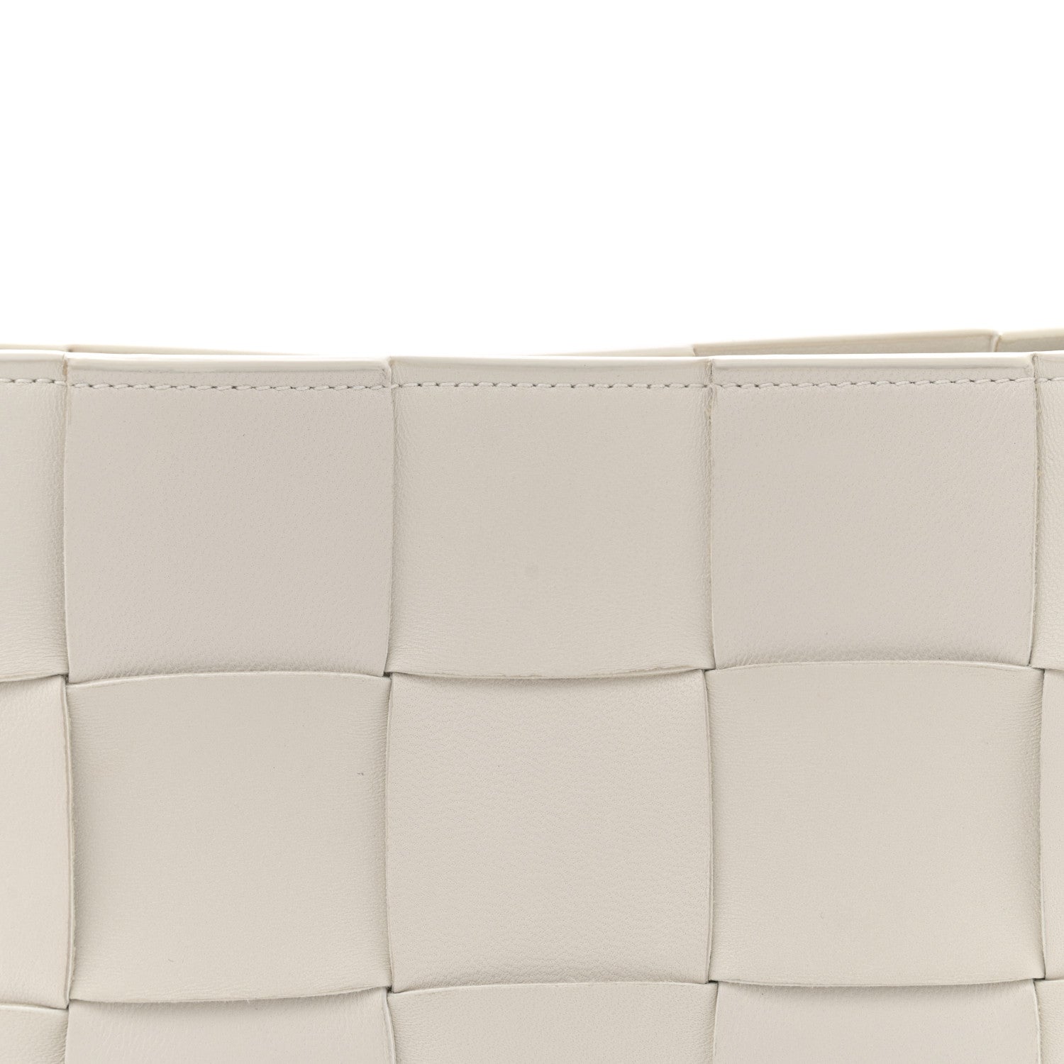 Bottega Veneta Calfskin Maxi Intrecciato Cassette Pouch On Strap Chalk 7 of 12