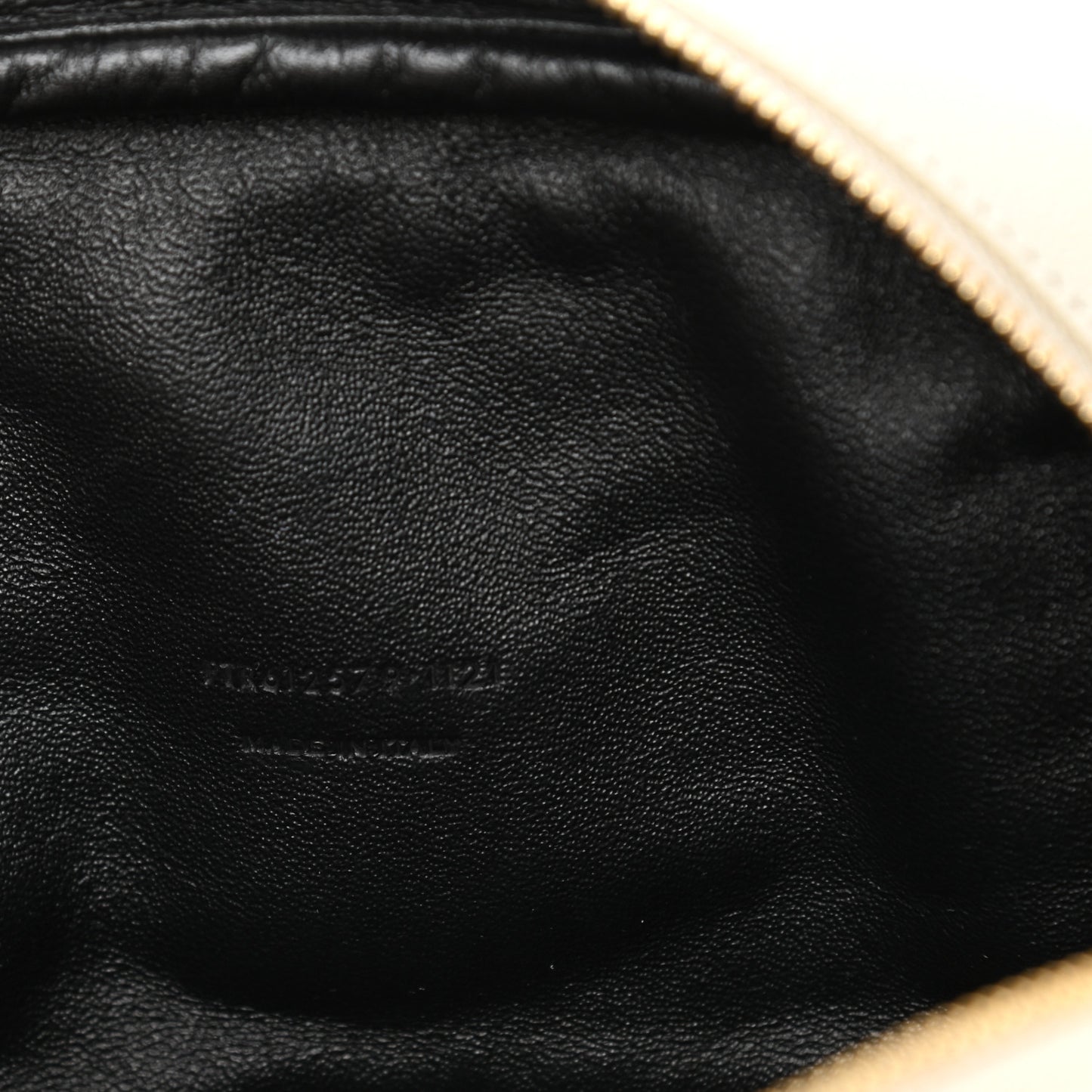 Grain De Poudre Matelasse Monogram Mini Lou Camera Bag Crema Soft