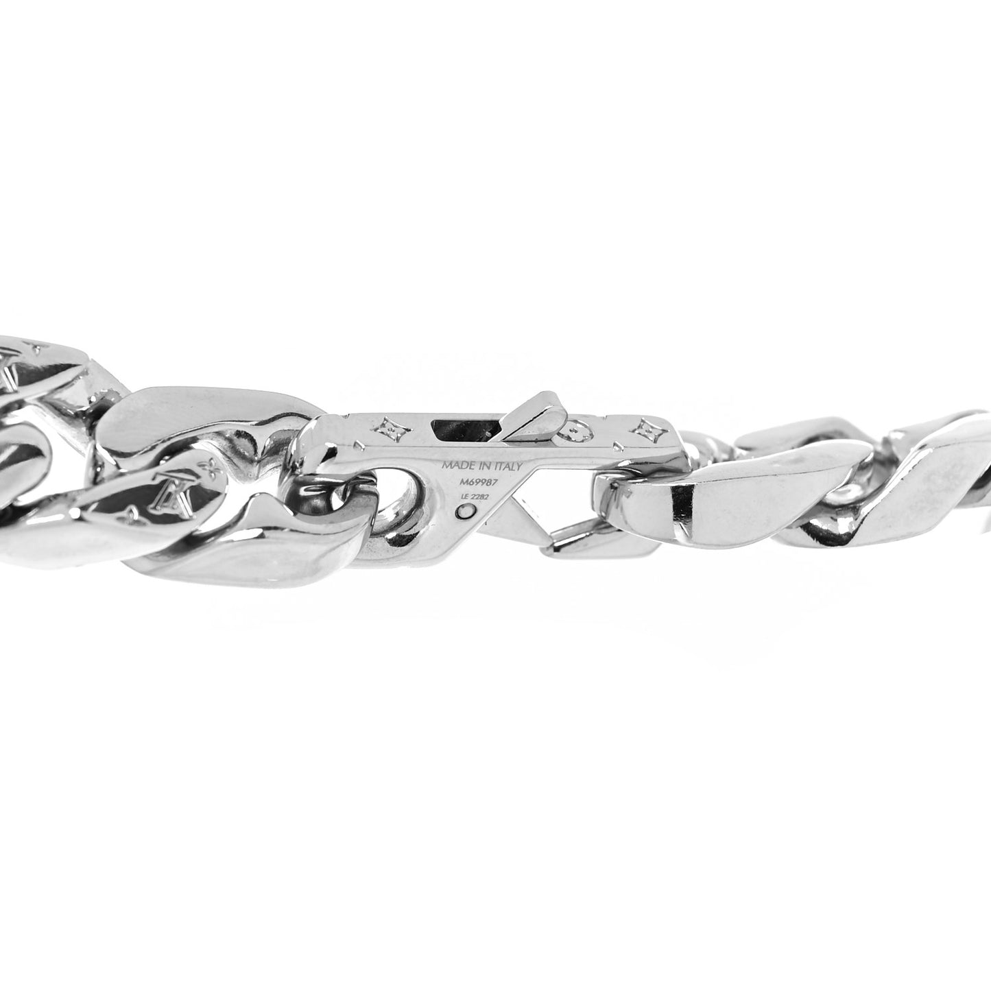 Metal Monogram Etched LV Chain Links Necklace Silver