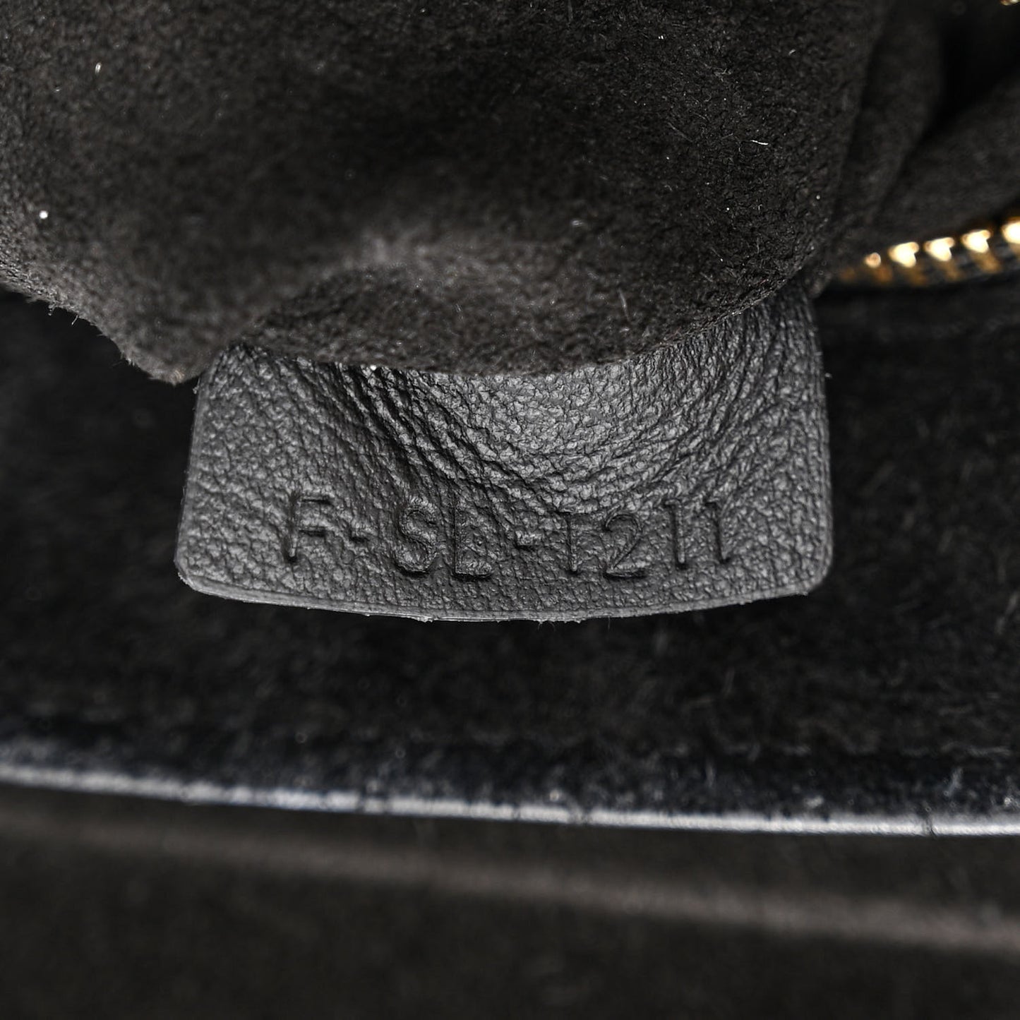Smooth Calfskin Teen 16 Crossbody Bag Black