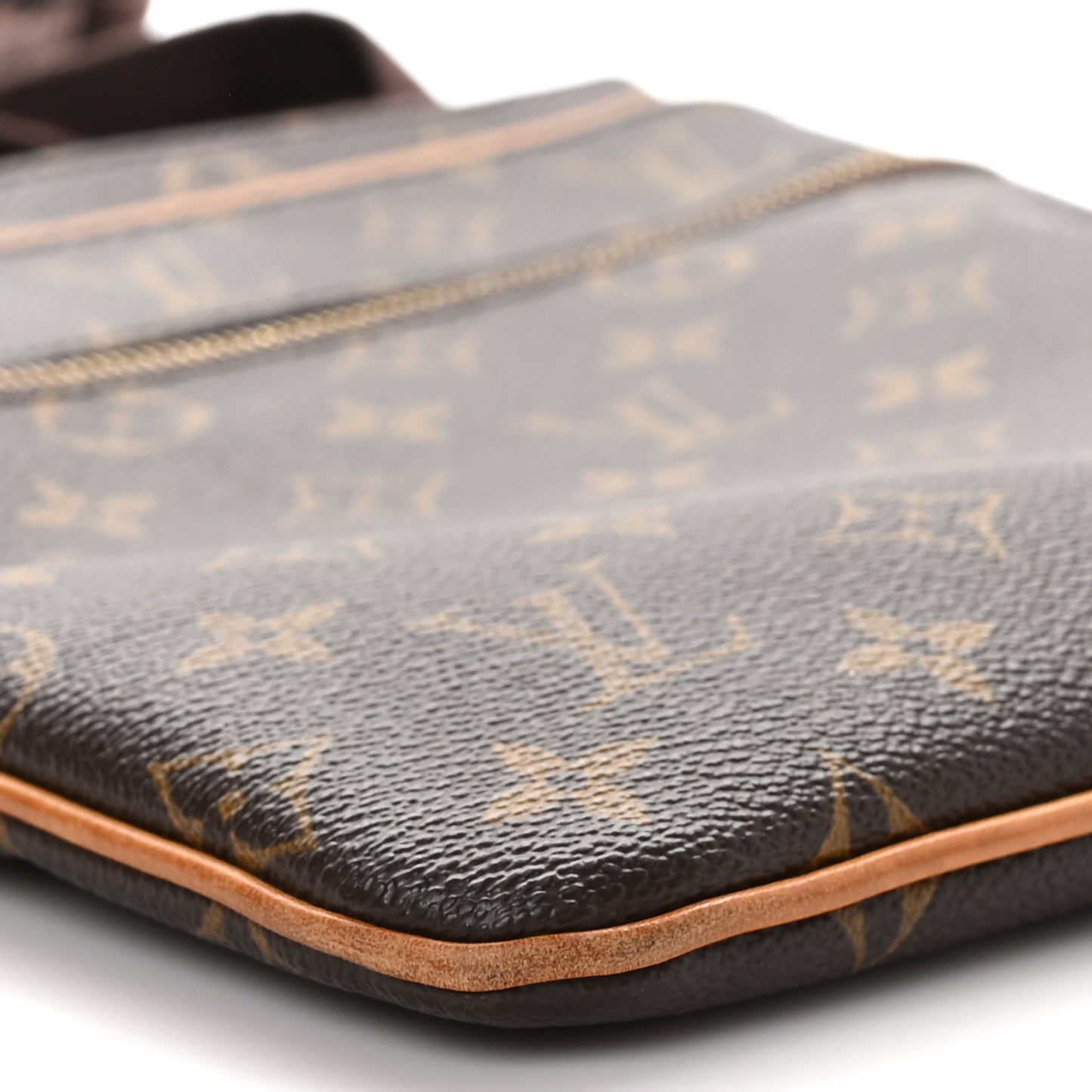 LOUIS VUITTON Monogram Pochette Valmy