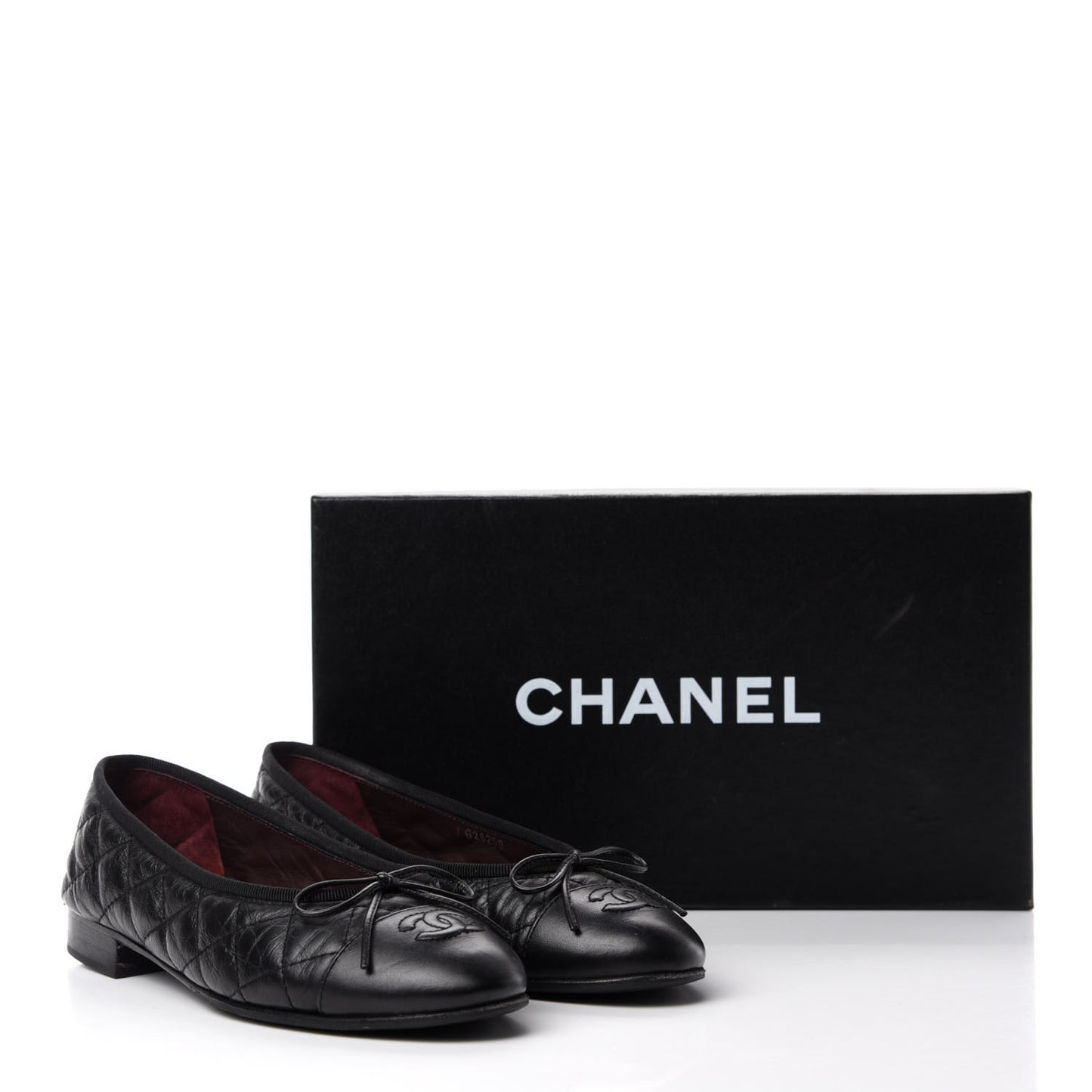 Aged Calfskin Quilted CC Cap Toe Ballerina Flats 35.5 Black