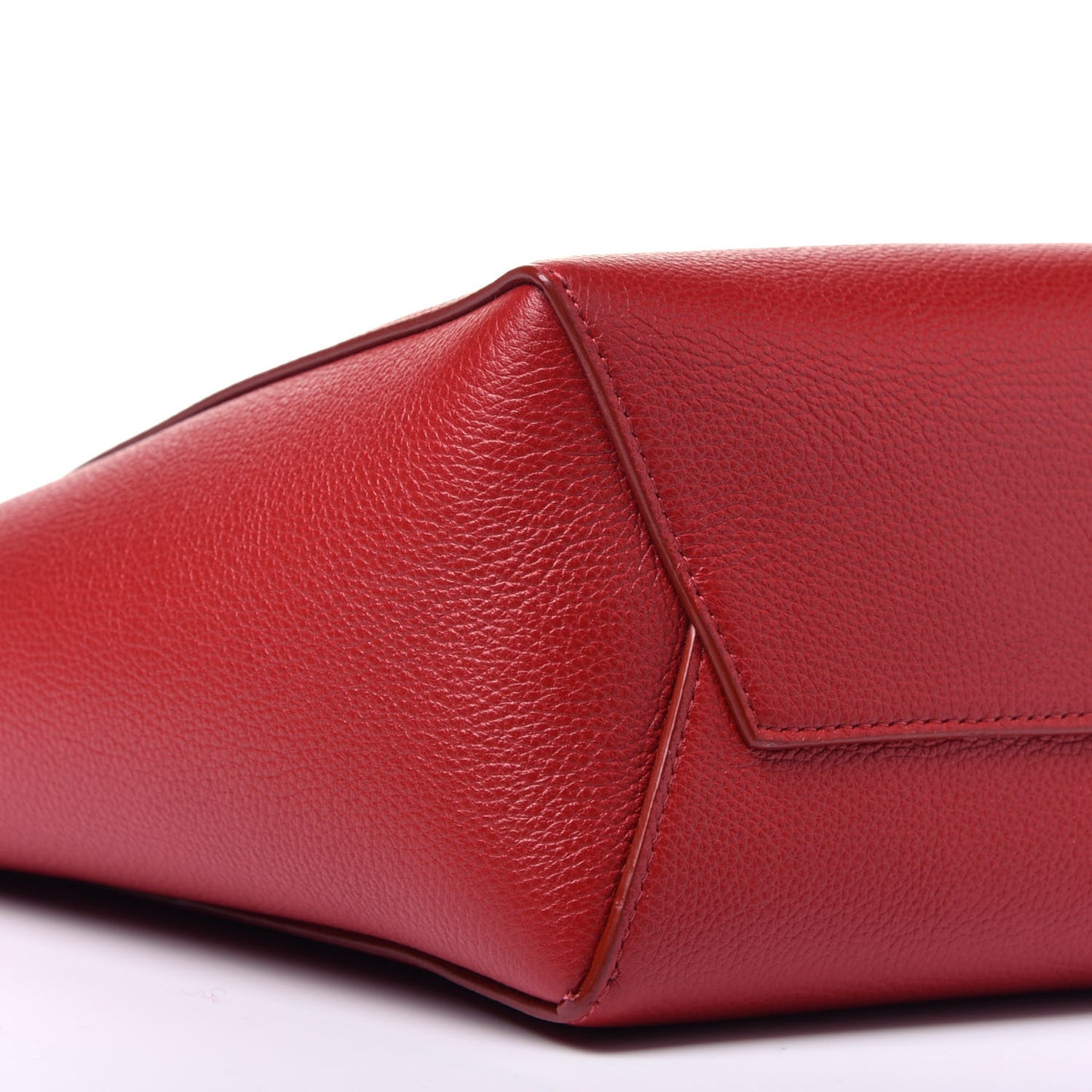 Soft Grained Calfskin Small Sangle Bucket Bag Red