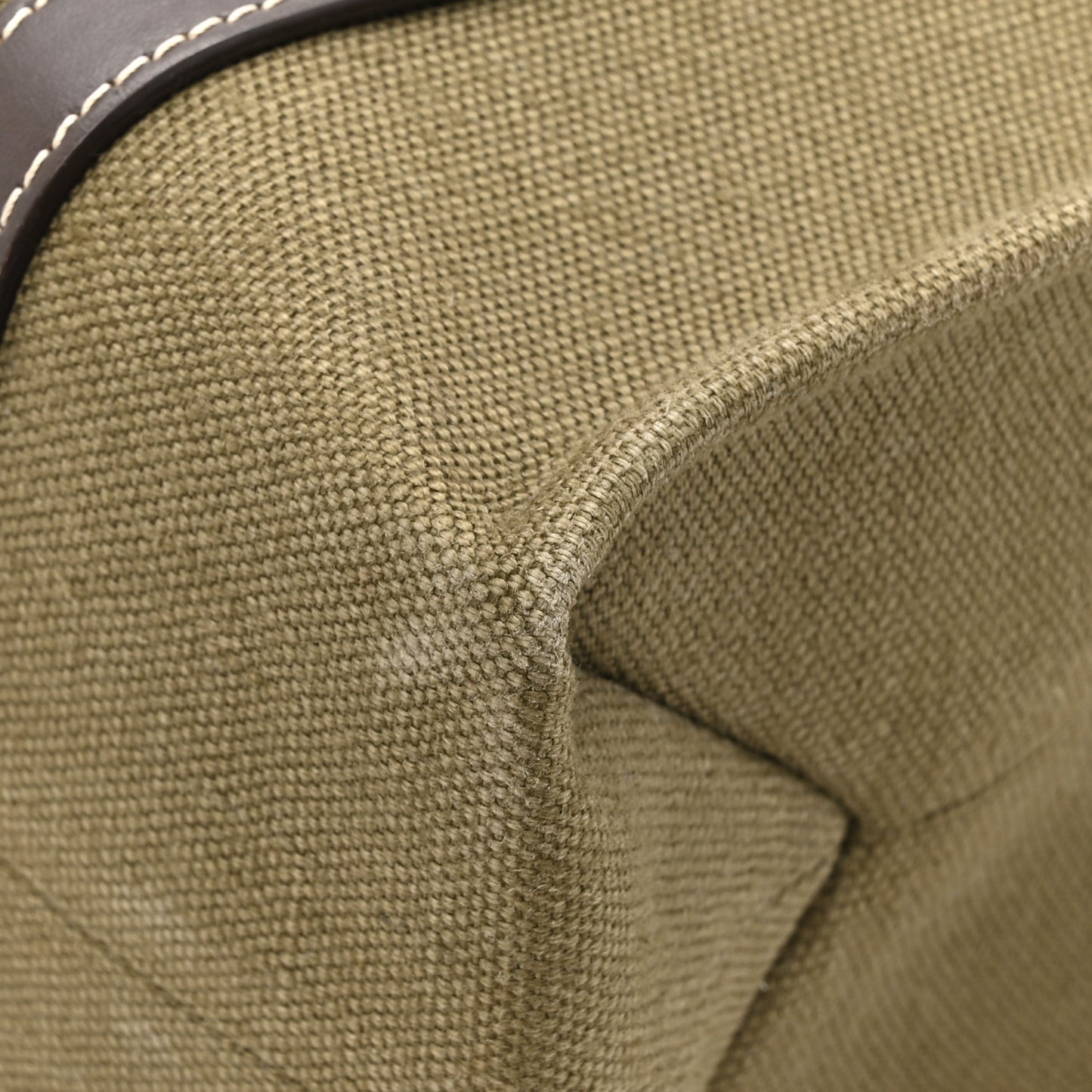 Linen Calfskin Medium Woody Tote Warm Green