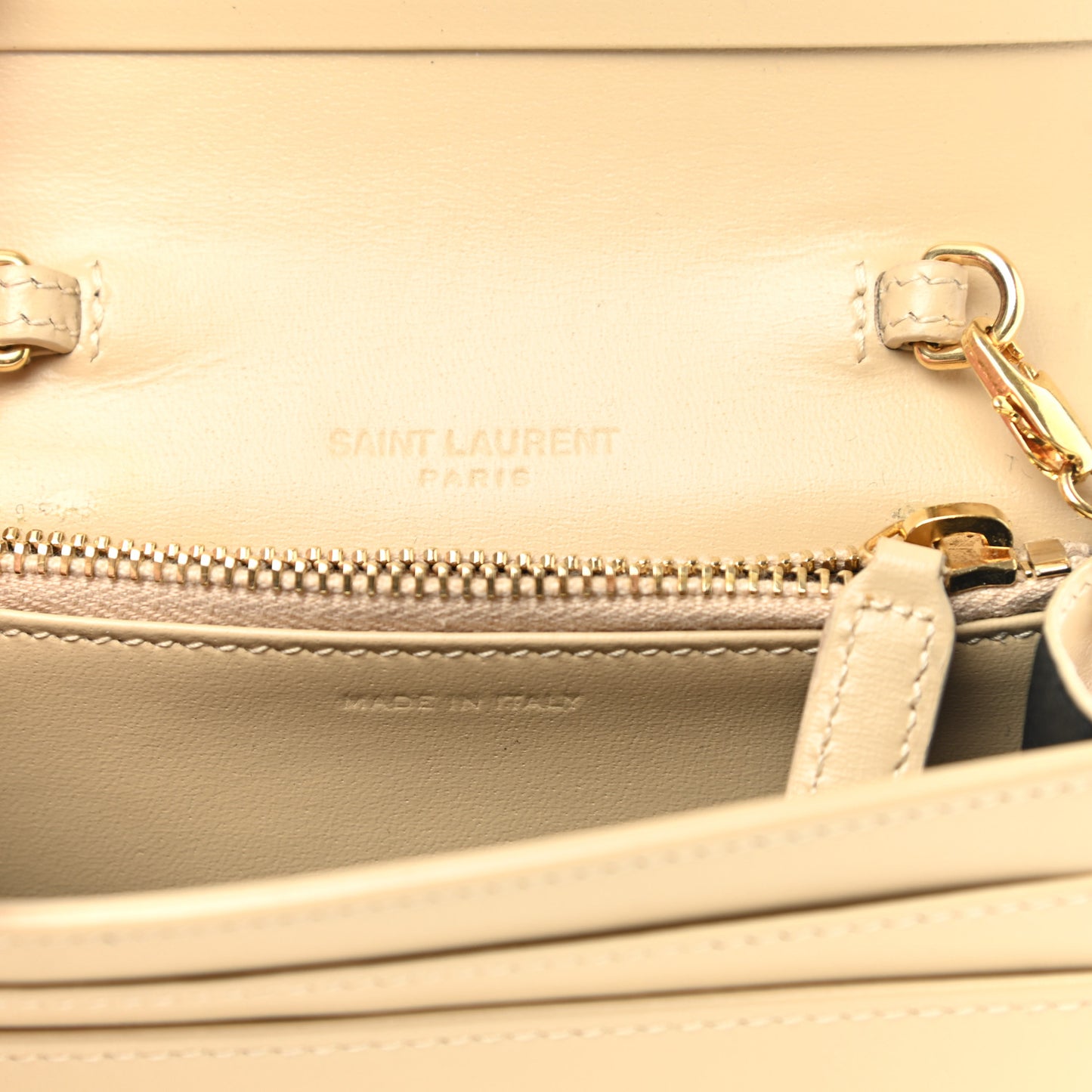 Calfskin Monogram Chain Card Case Ivory Natural