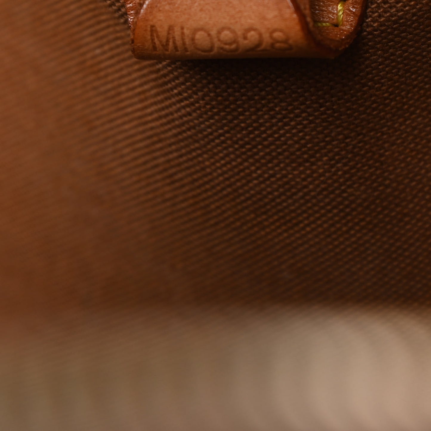 Monogram Ellipse MM