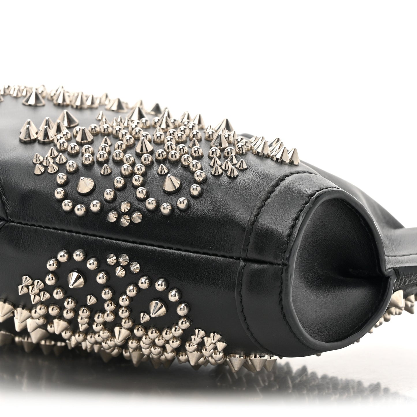 Calfskin Studded De Manta Clutch Black