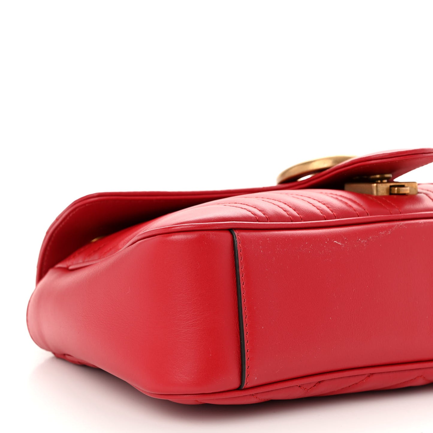 Calfskin Matelasse Small GG Marmont Shoulder Bag Hibiscus Red