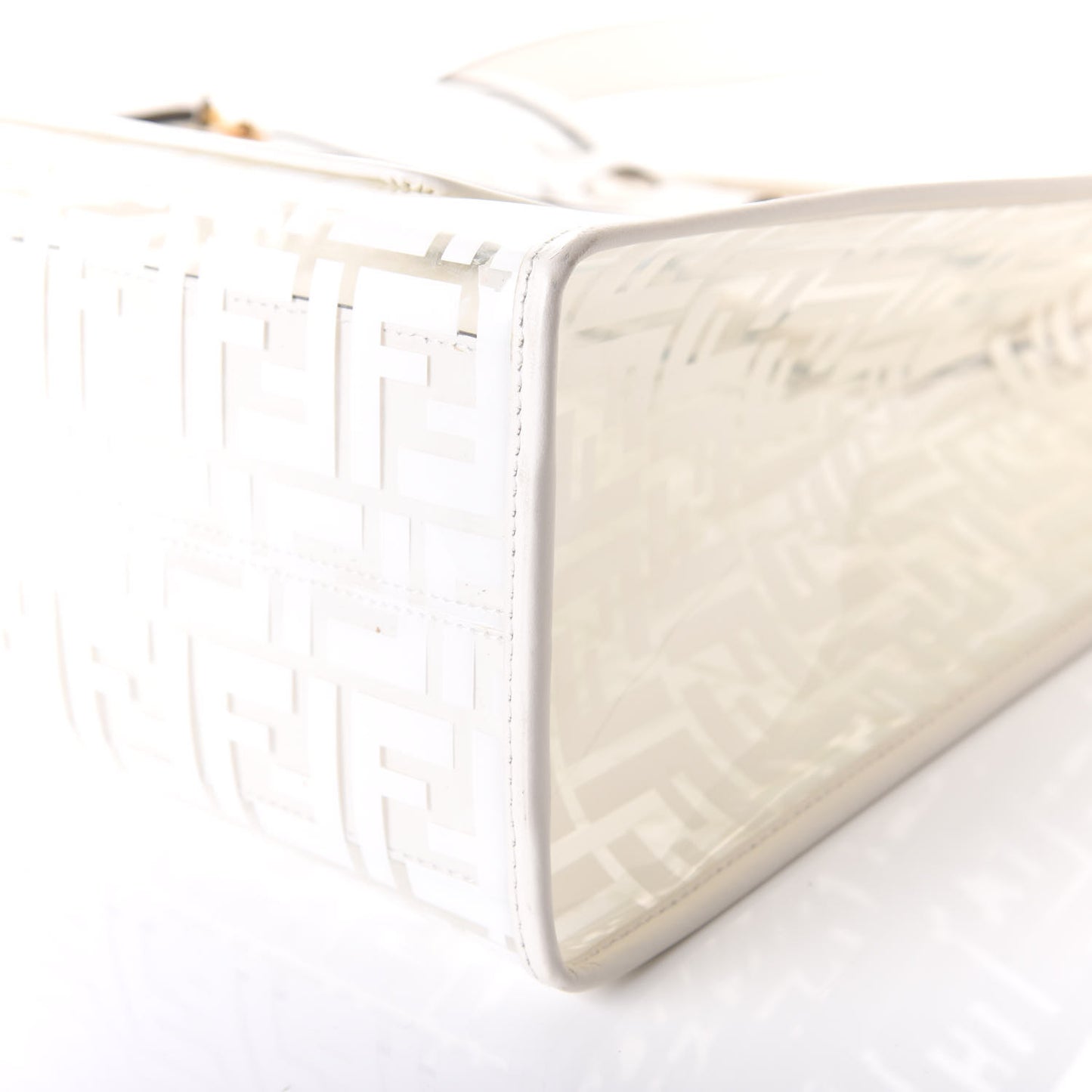 TPU FF Vitello Century Plexiglass Medium Runaway Shopper Tote White