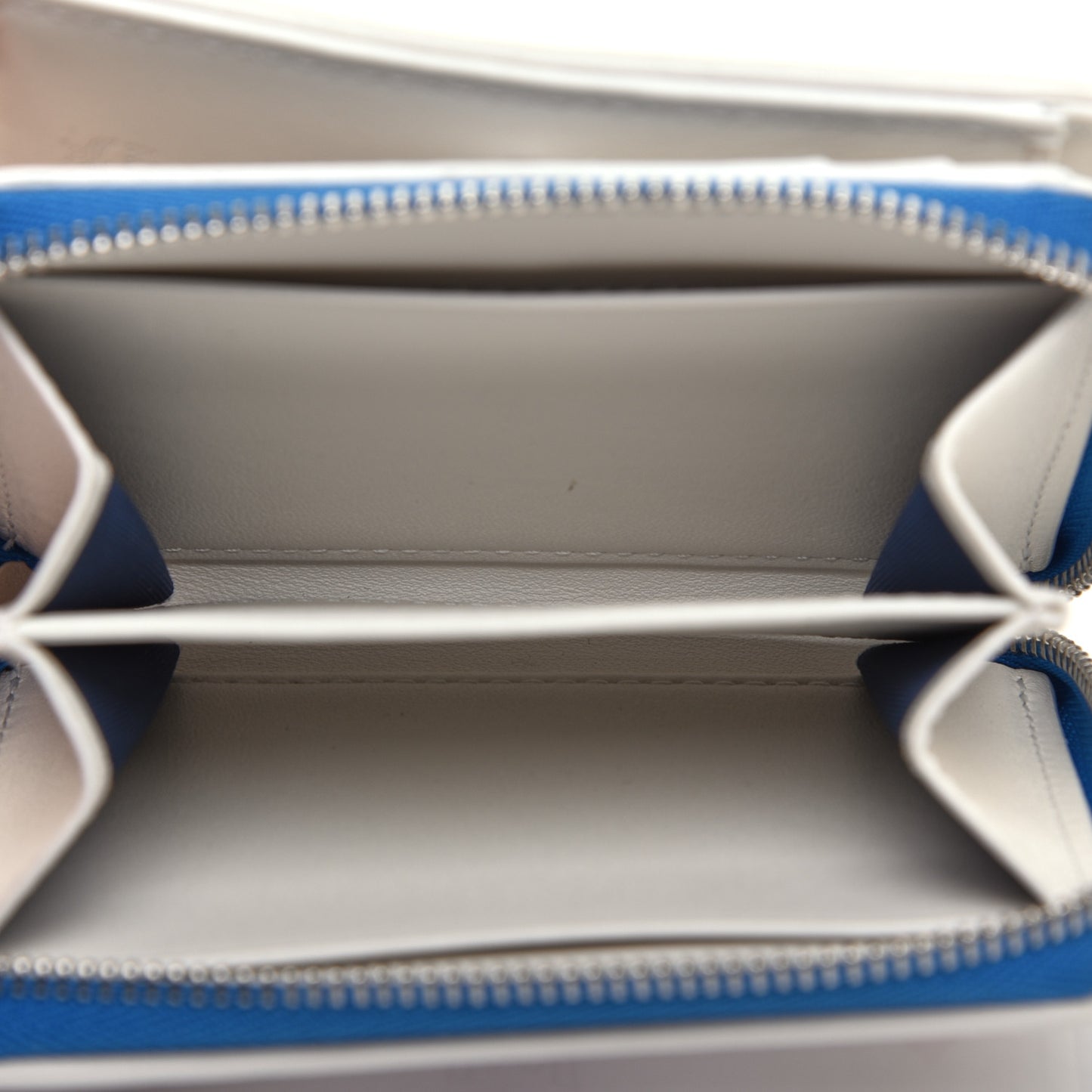 Skyoptic Visetos Mini Zip Around Wallet White
