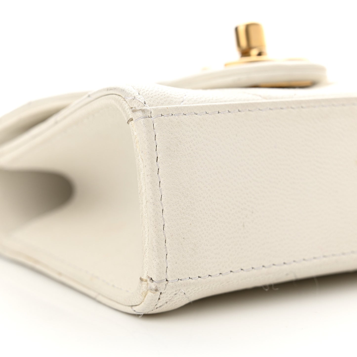 Goatskin Chic Pearls Clutch On Chain White