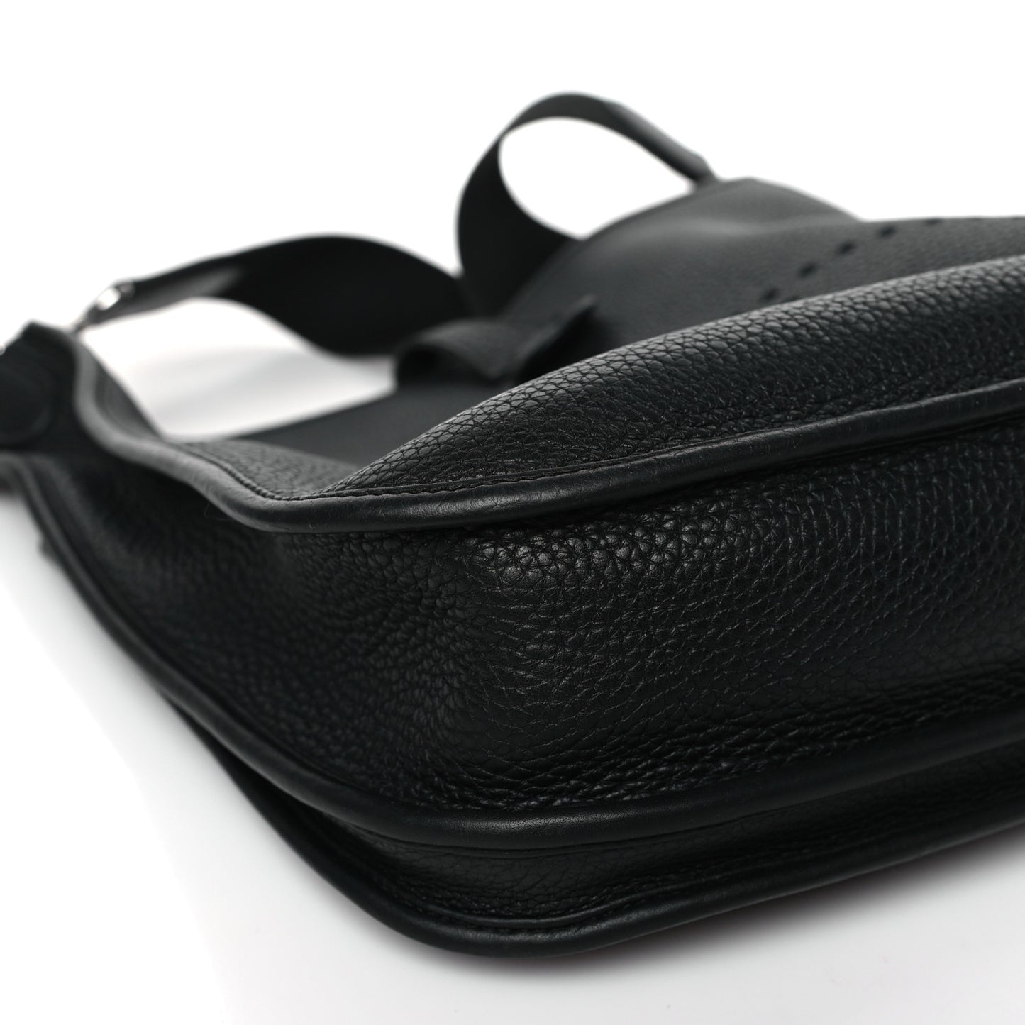 Taurillon Clemence Evelyne III PM Black