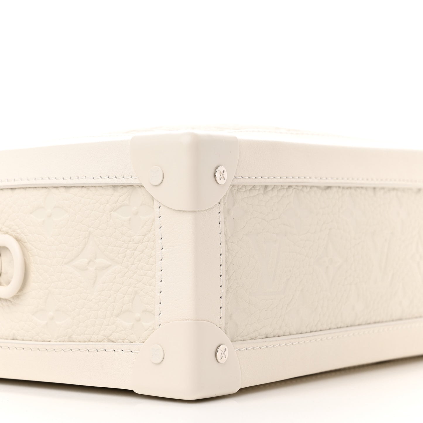 Taurillon Monogram Solar Ray Soft Trunk Powder White
