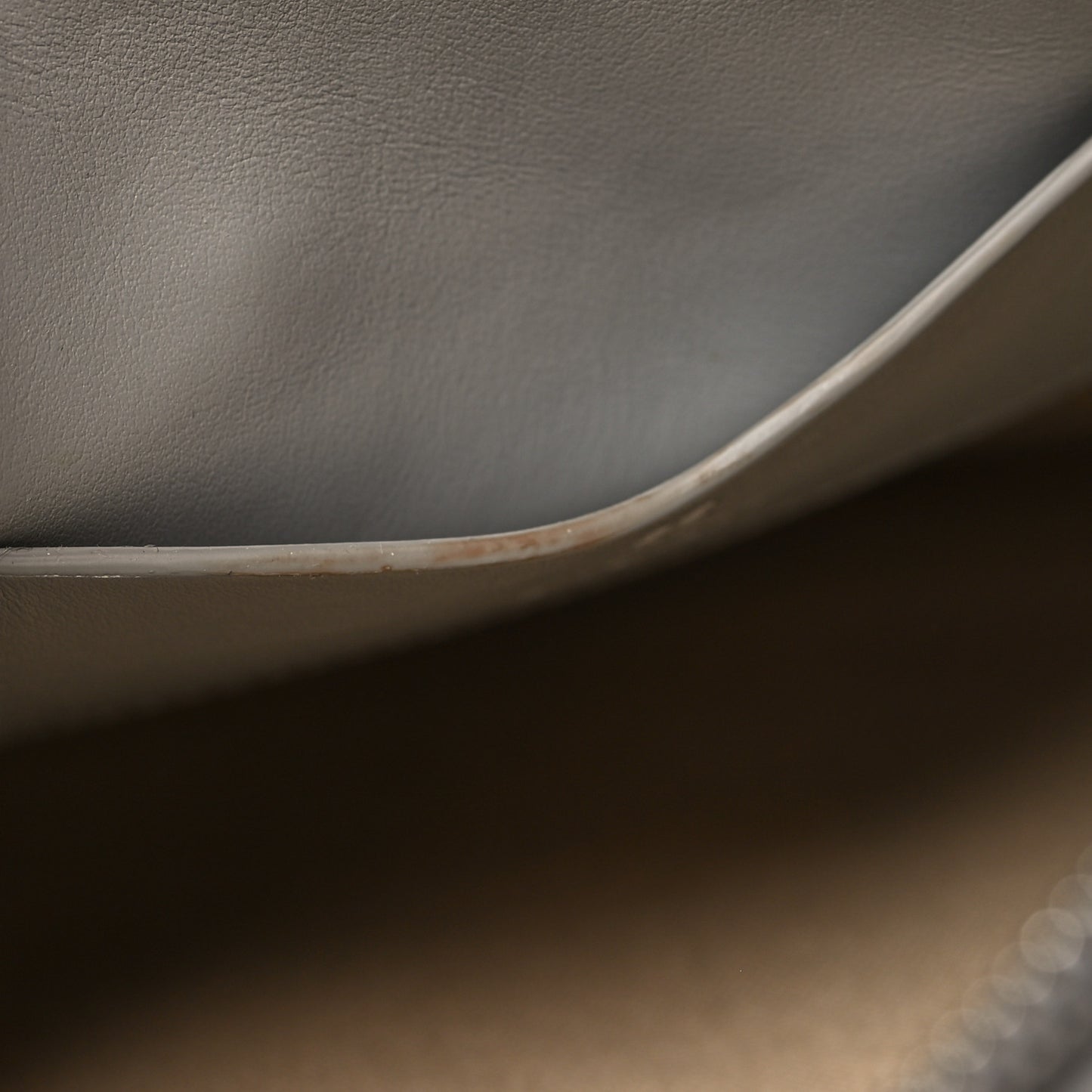 Calfskin Small Soft Antigona Pearl Grey