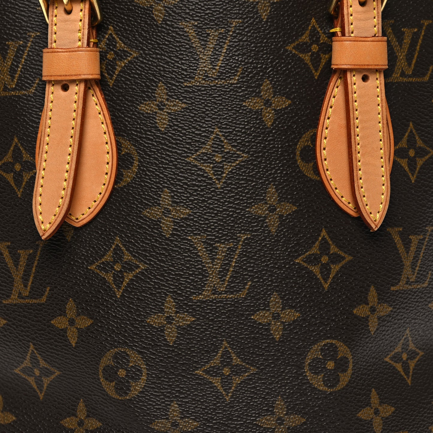 Monogram Petit Bucket 23