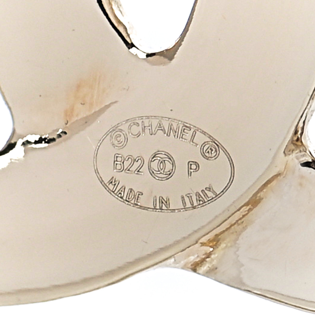 Metal CC Heart Coco In Love Hoop Earrings Gold