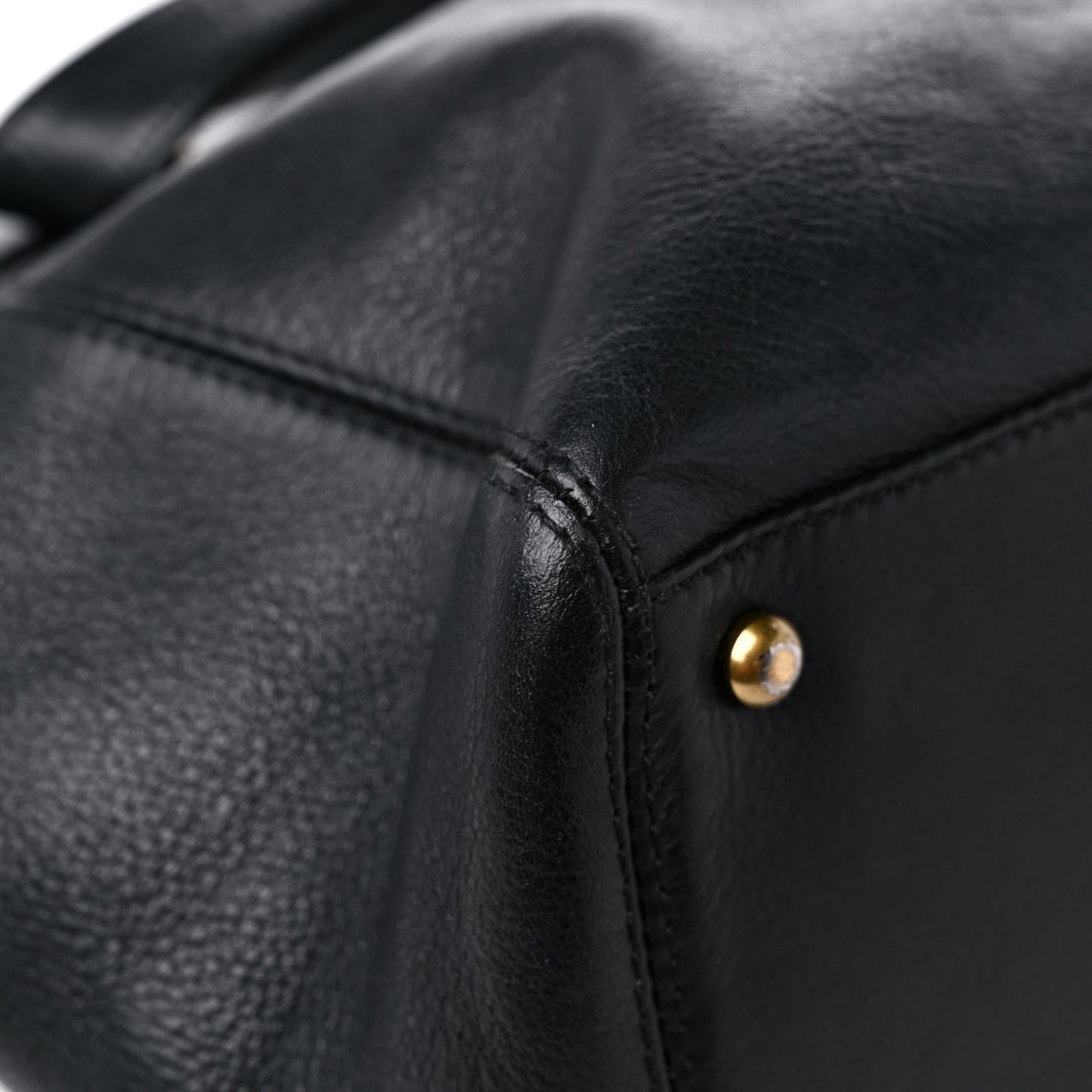 Caviar CC Tote Black