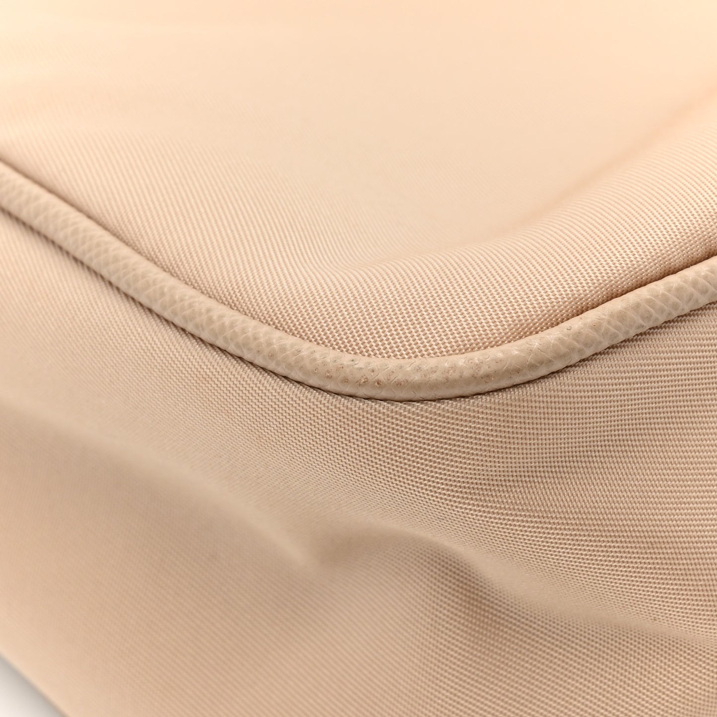 Nylon Re-Edition 2005 Shoulder Bag Cammeo
