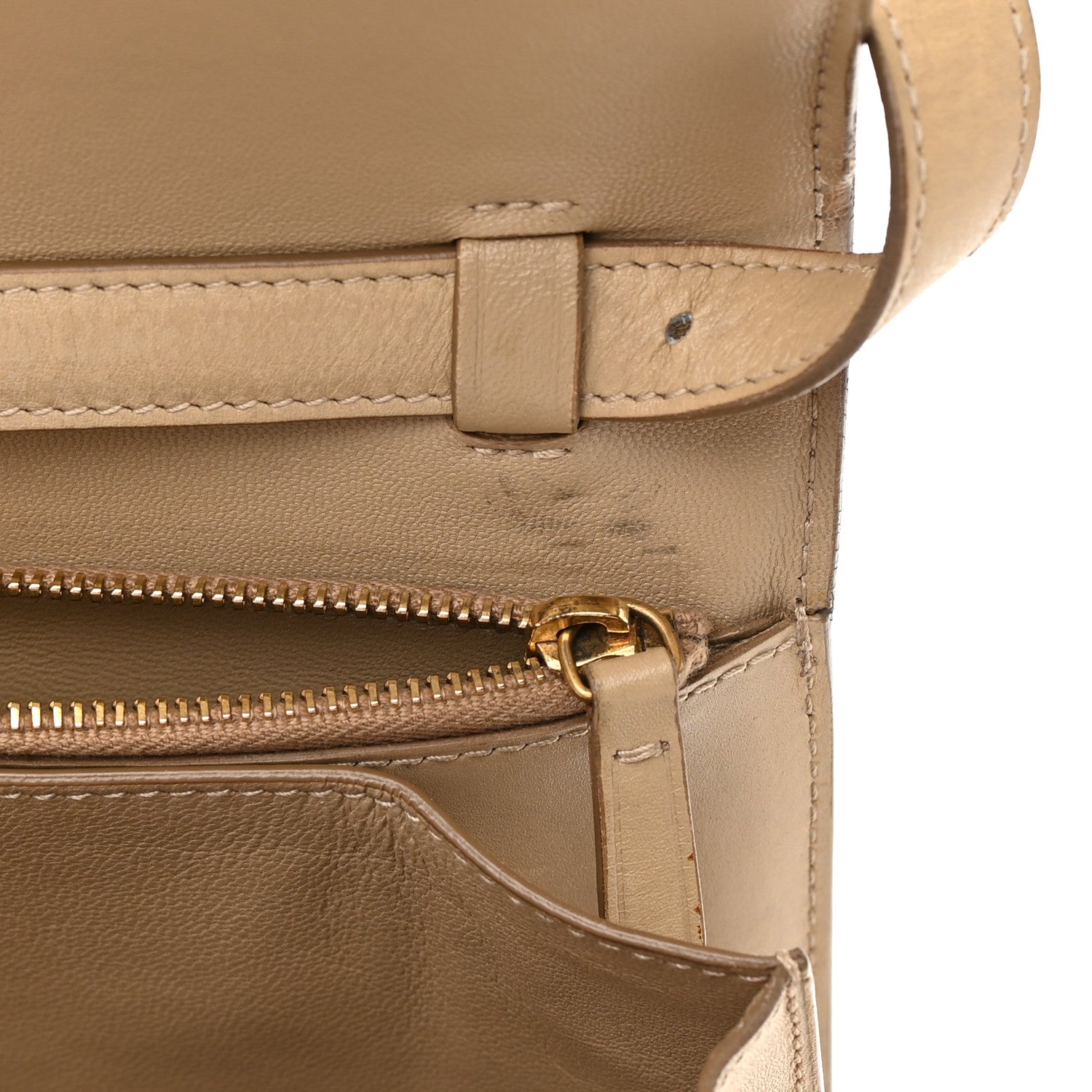 Celine Box Calfskin Medium Classic Box Flap Bag Powder 14 of 21