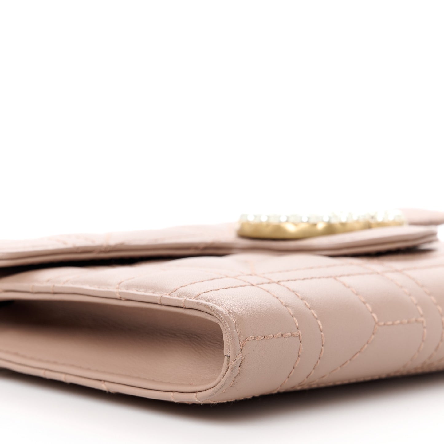 Calfskin Matelasse Mini Pearly GG Marmont Chain Wallet Porcelain Rose