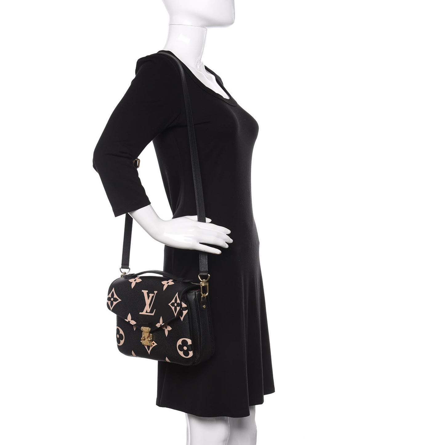 Empreinte Monogram Giant Pochette Metis Black Beige