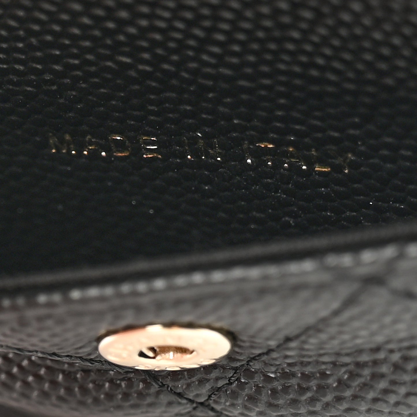 Caviar Quilted Luggage Tag Black