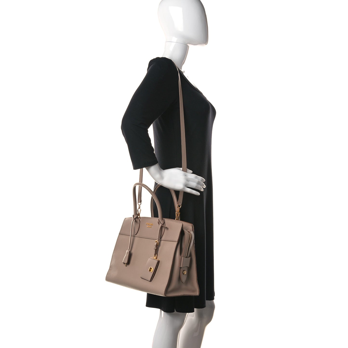 Saffiano City Calfskin Medium Esplanade Cammeo